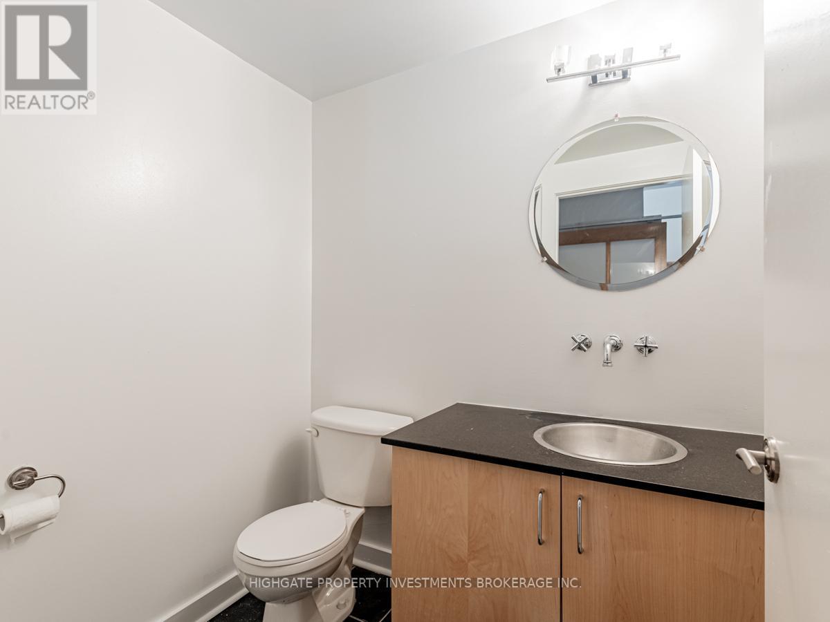Photo 16 of 408 81 A Front Street E, Toronto ON