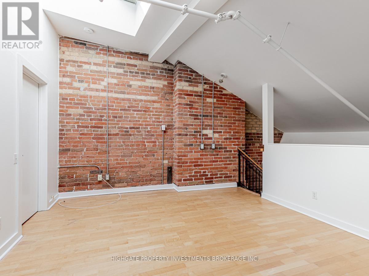 Photo 19 of 408 81 A Front Street E, Toronto ON