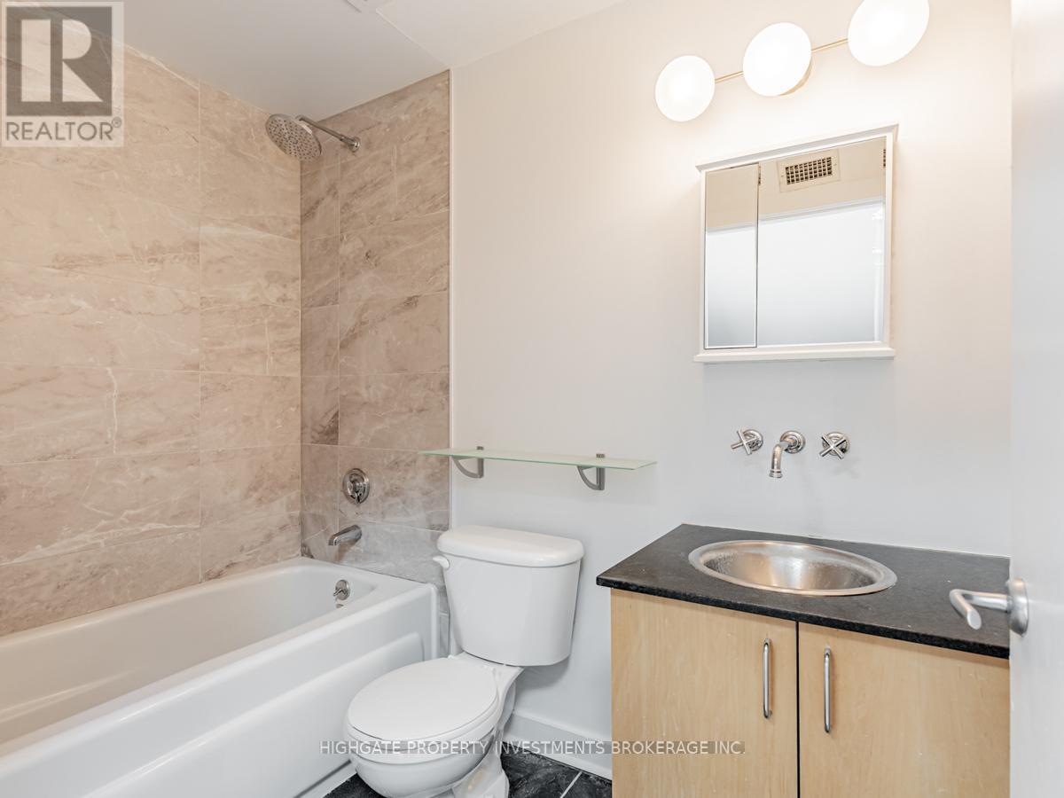 Photo 21 of 408 81 A Front Street E, Toronto ON