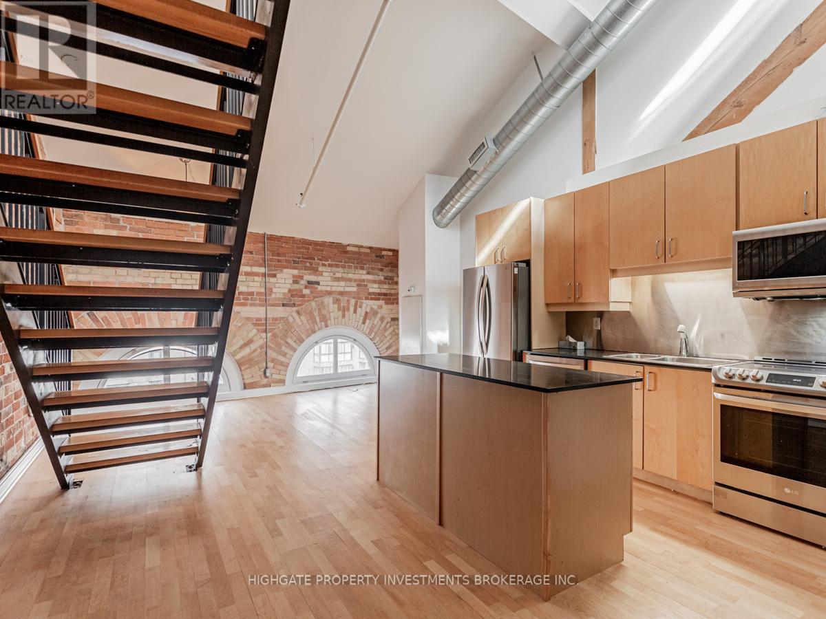 Photo 5 of 408 81 A Front Street E, Toronto ON