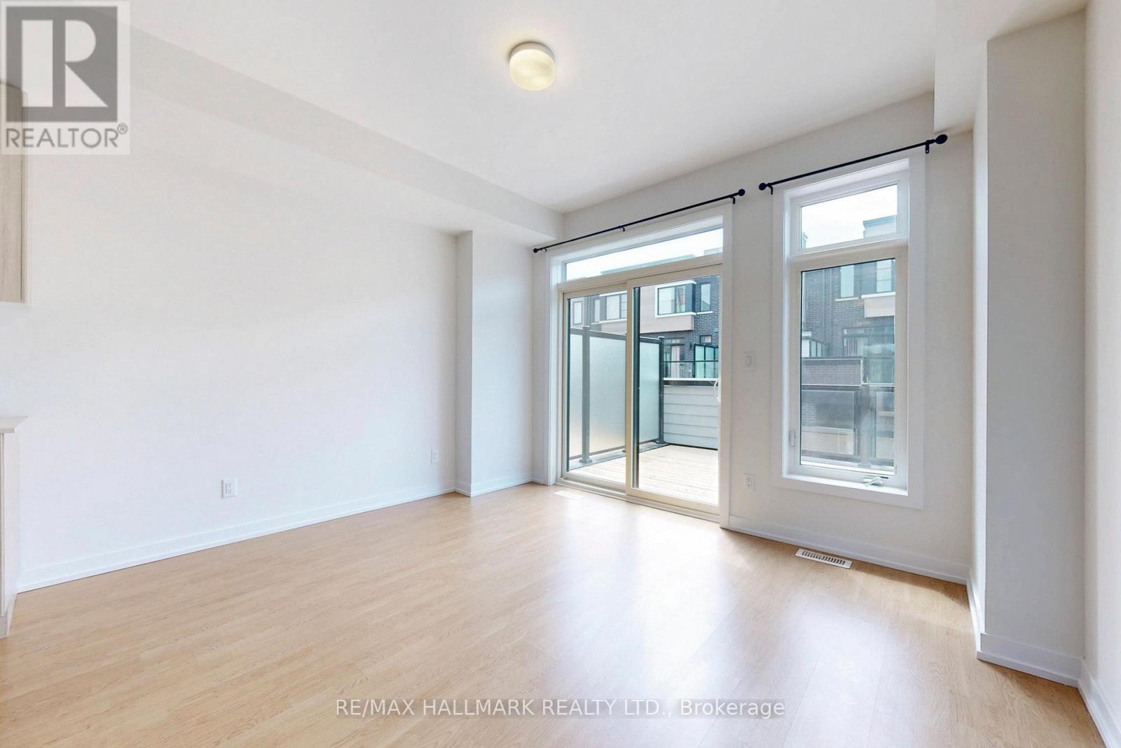 Photo 8 of 134 Brockley Drive, Toronto ON