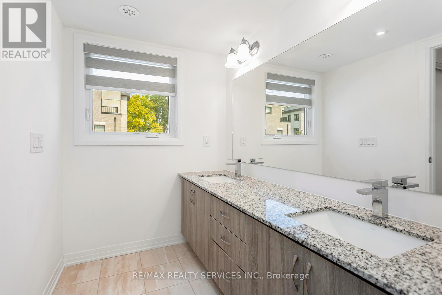 Photo 14 of 9 70 Baynes Way, Bradford West Gwillimbury ON