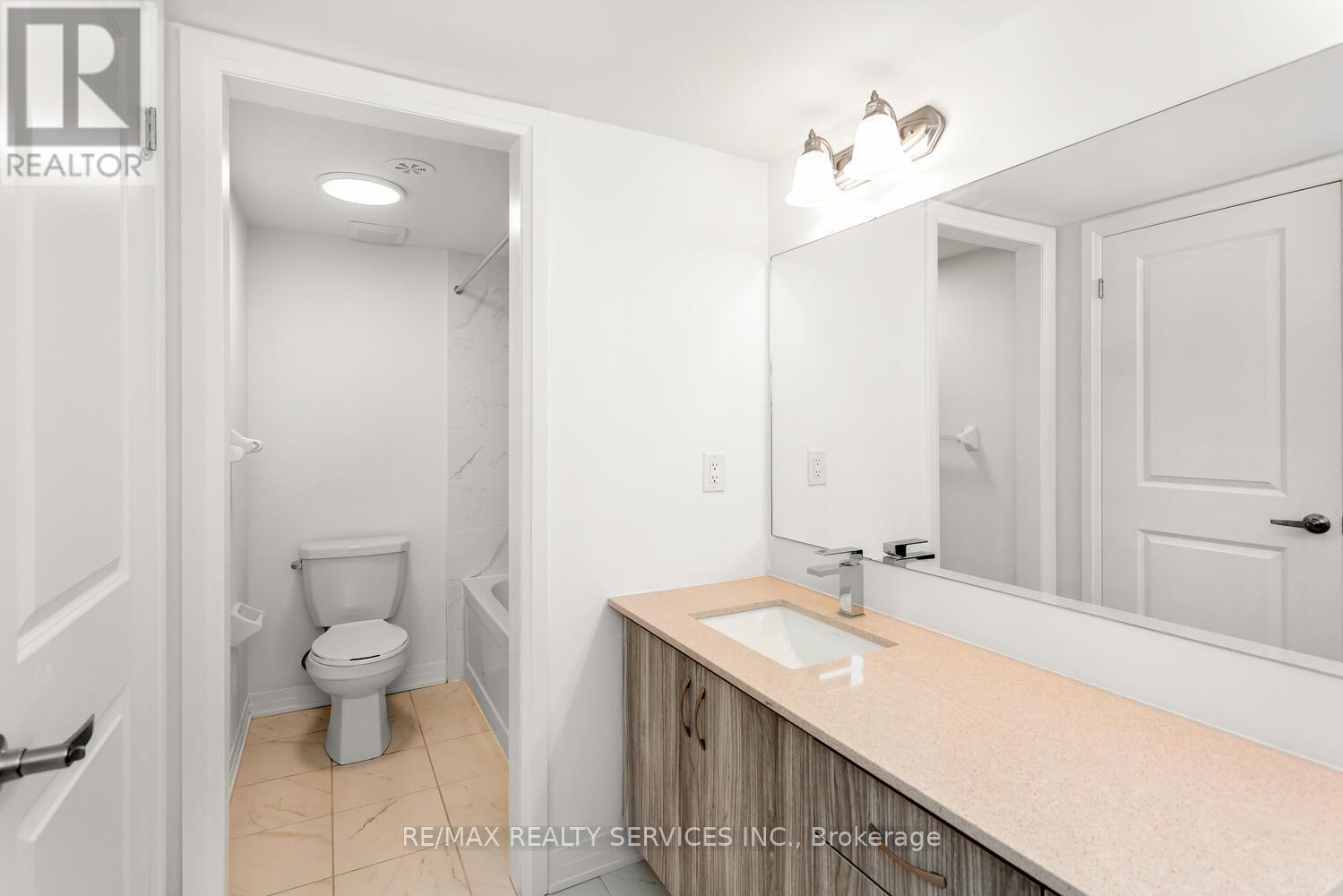 Photo 22 of 9 70 Baynes Way, Bradford West Gwillimbury ON