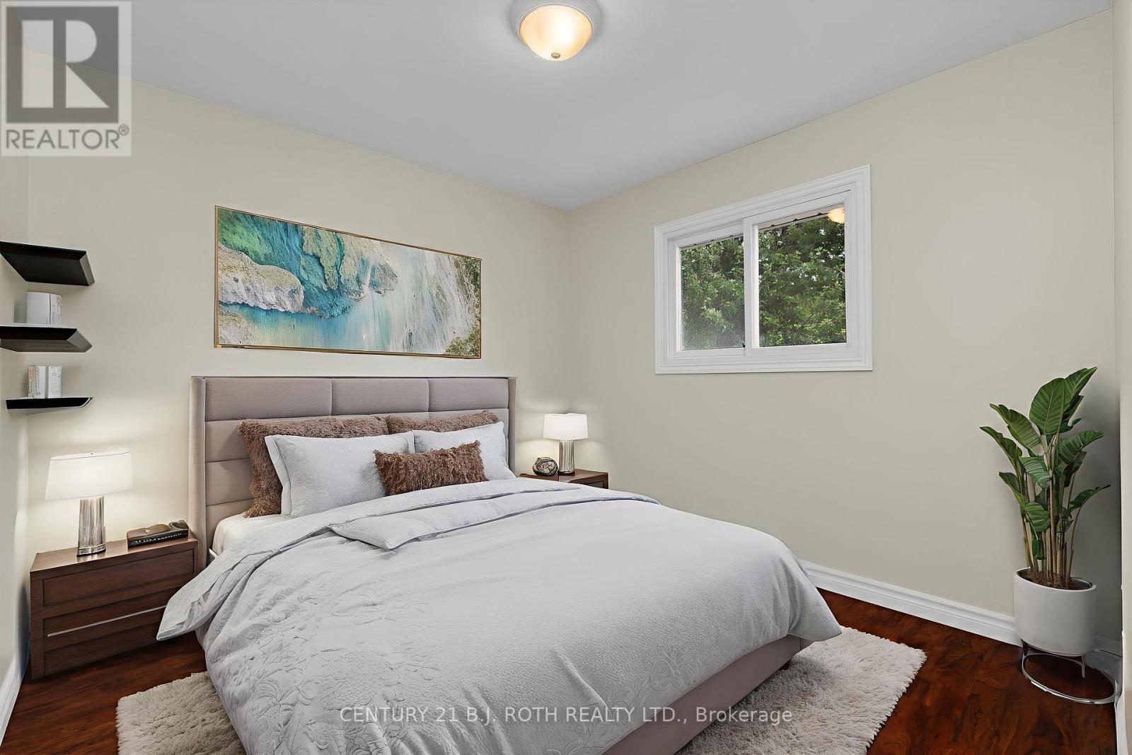 Photo 14 of 2068 Craig Road, Innisfil ON