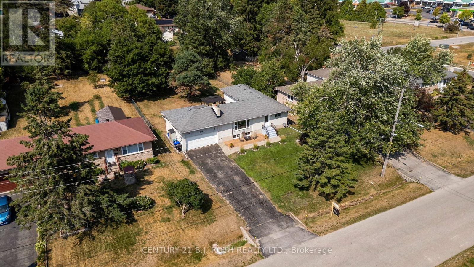 Photo 27 of 2068 Craig Road, Innisfil ON
