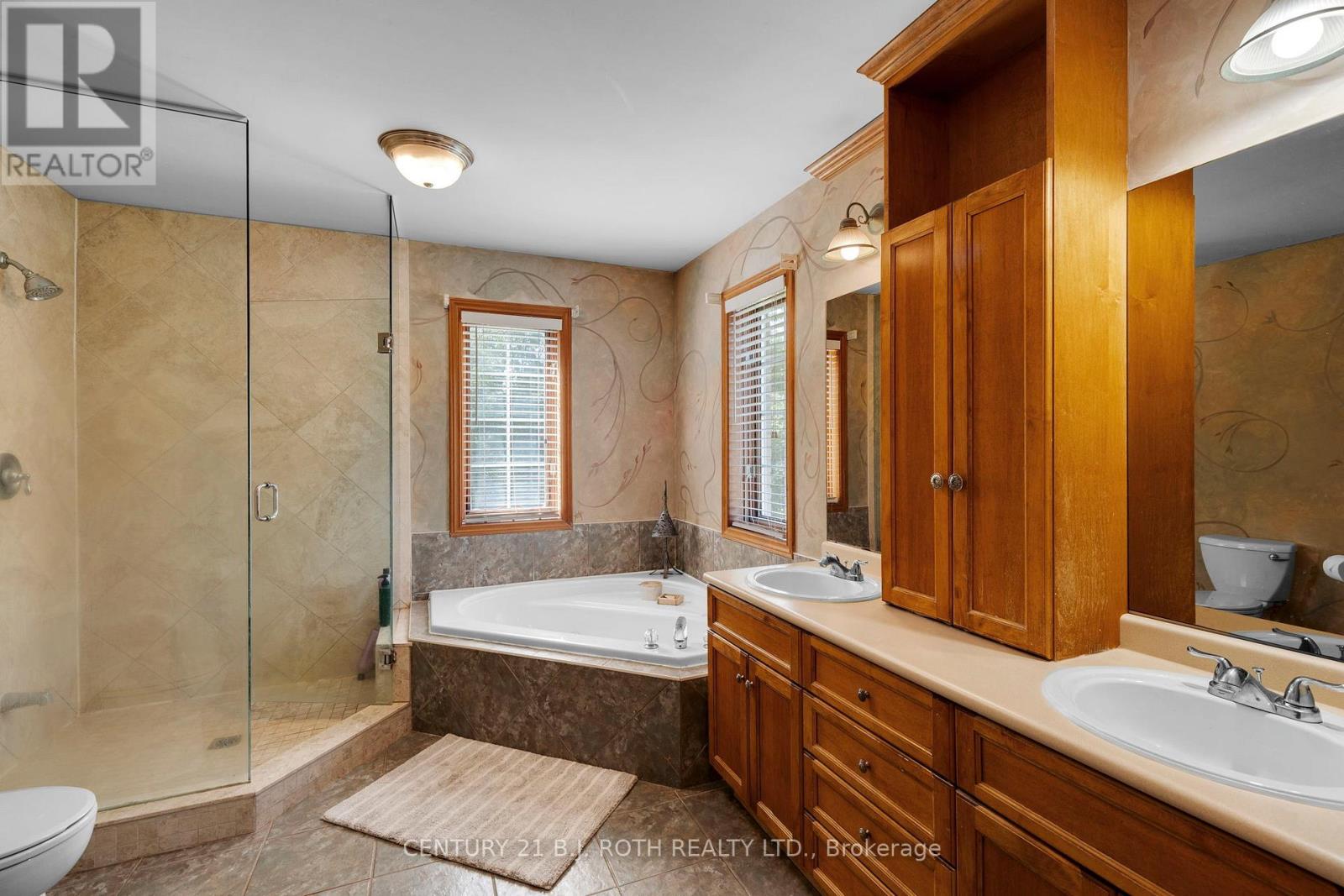 Photo 22 of 256 Denney Drive, Essa ON
