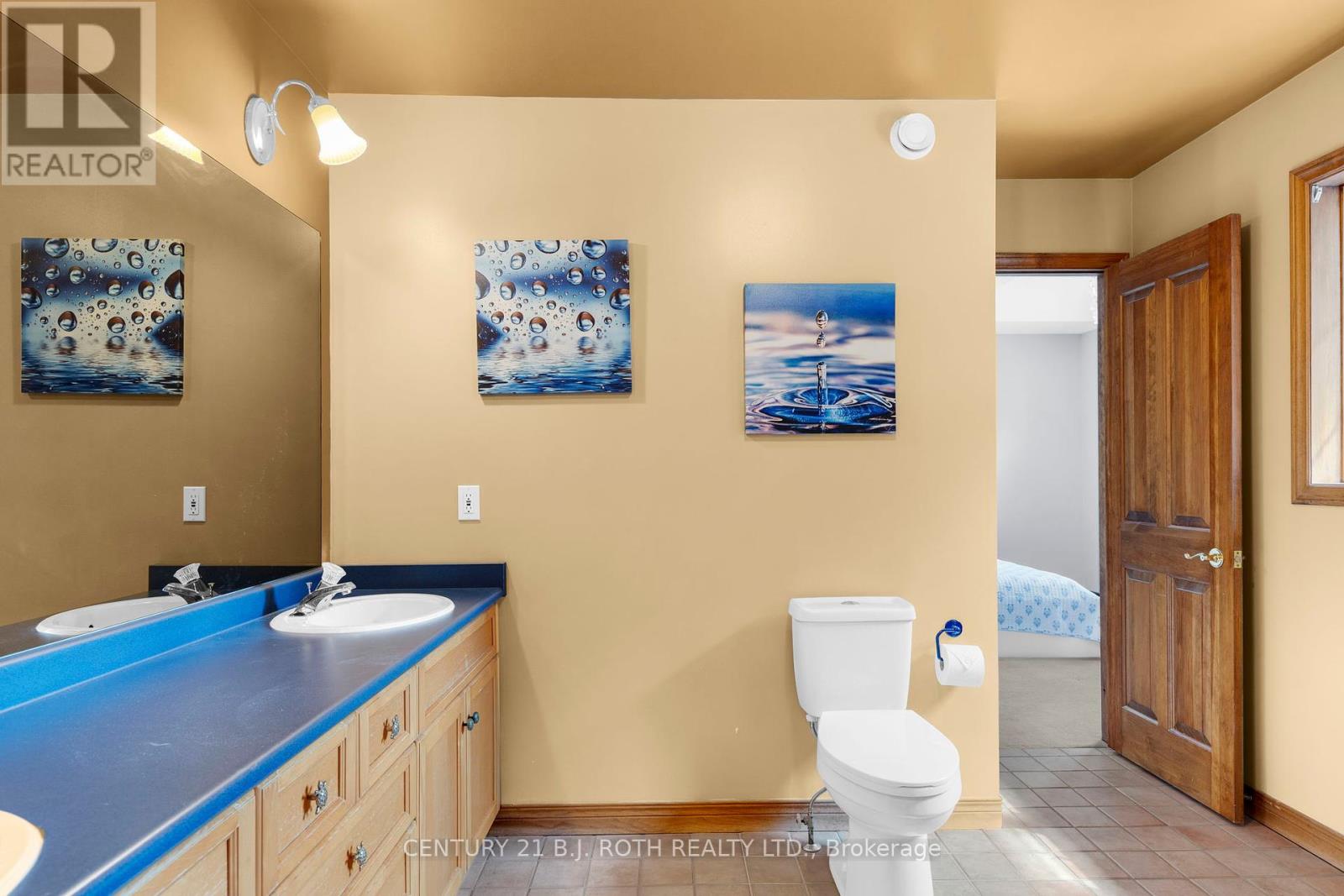 Photo 25 of 256 Denney Drive, Essa ON