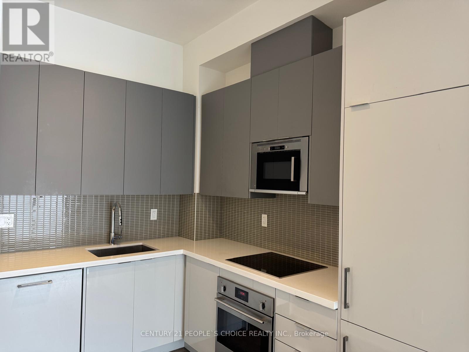 Photo 16 of 526 2908 Highway 7 Road, Vaughan ON