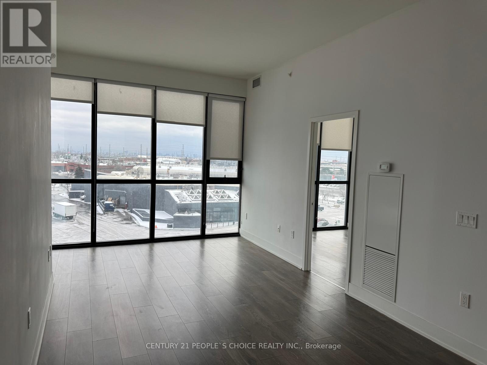 Photo 20 of 526 2908 Highway 7 Road, Vaughan ON