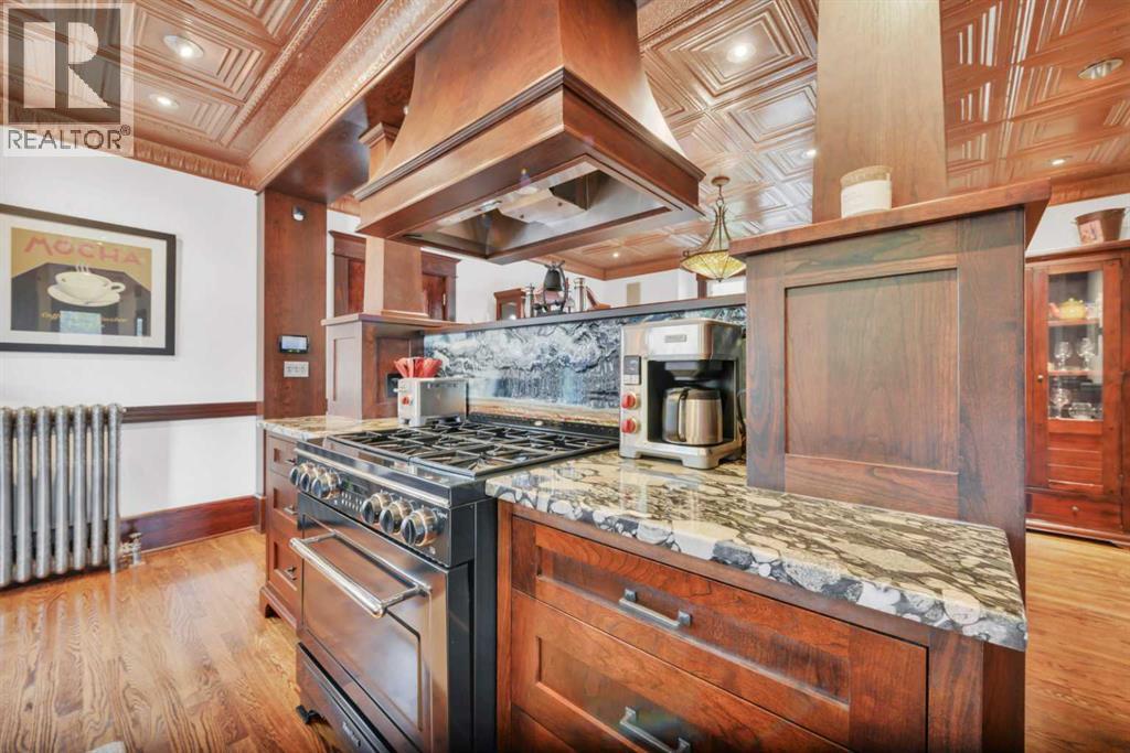 Photo 9 of 4206 50 Street, Red Deer AB