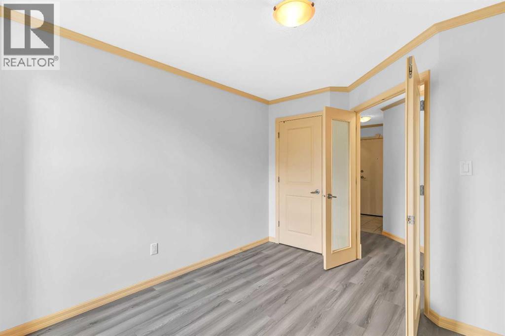 Photo 17 of 305 4555 Varsity Lane Nw, Calgary AB