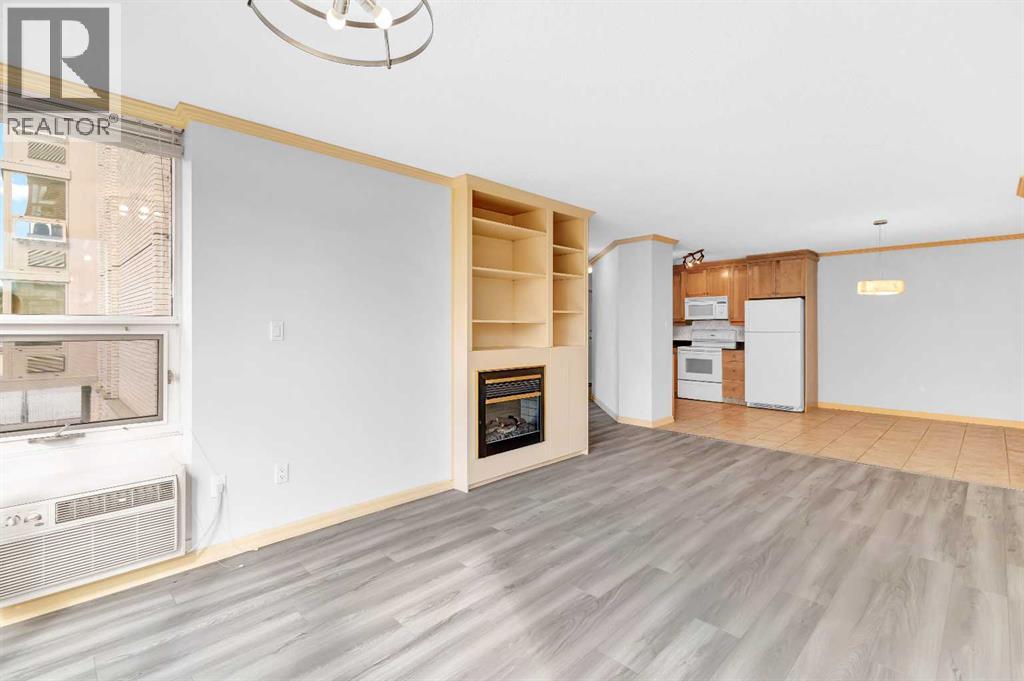 Photo 5 of 305 4555 Varsity Lane Nw, Calgary AB