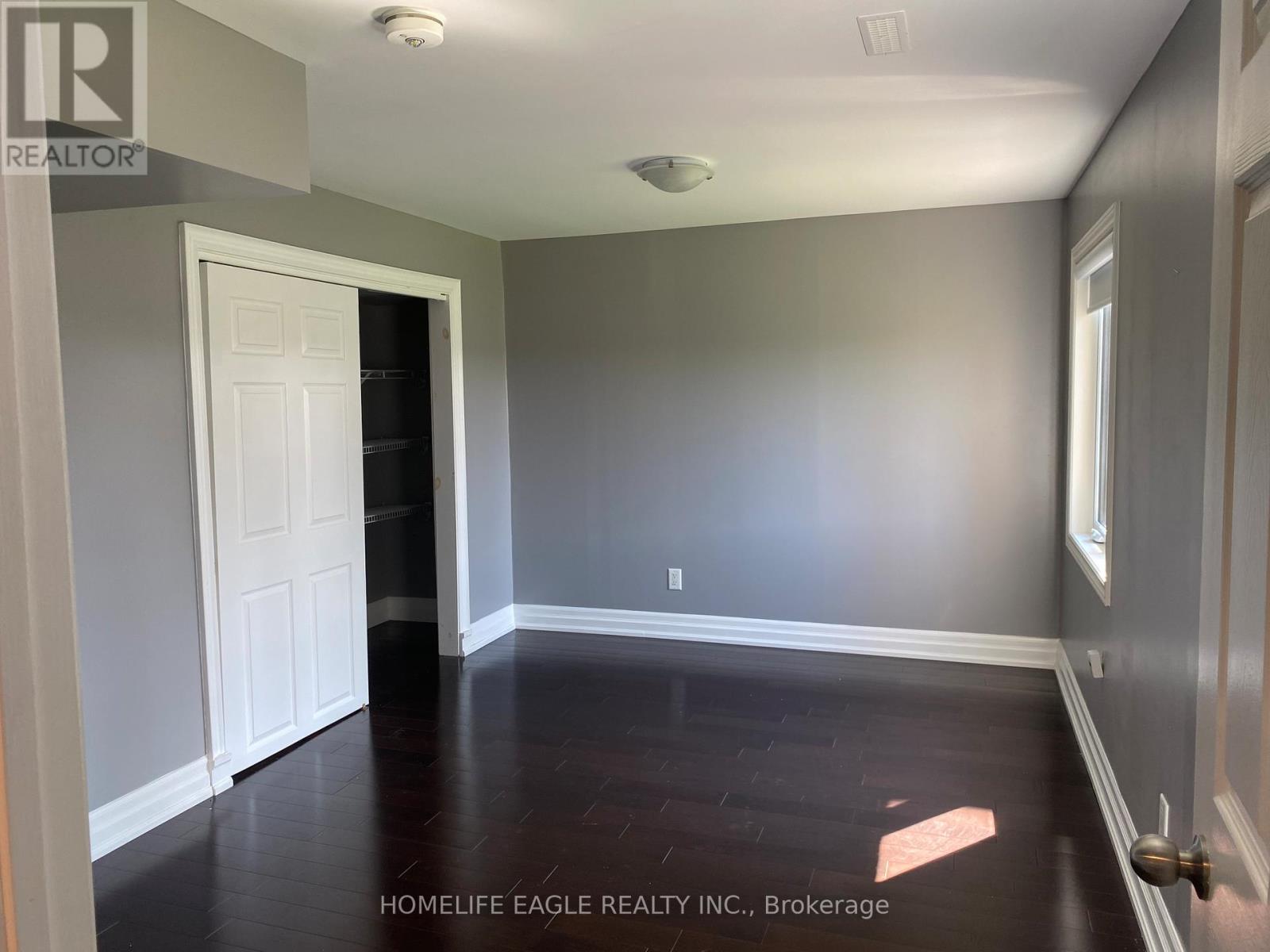 Photo 3 of 108 Succession Walkout Legal Apartment Crescent, Barrie ON