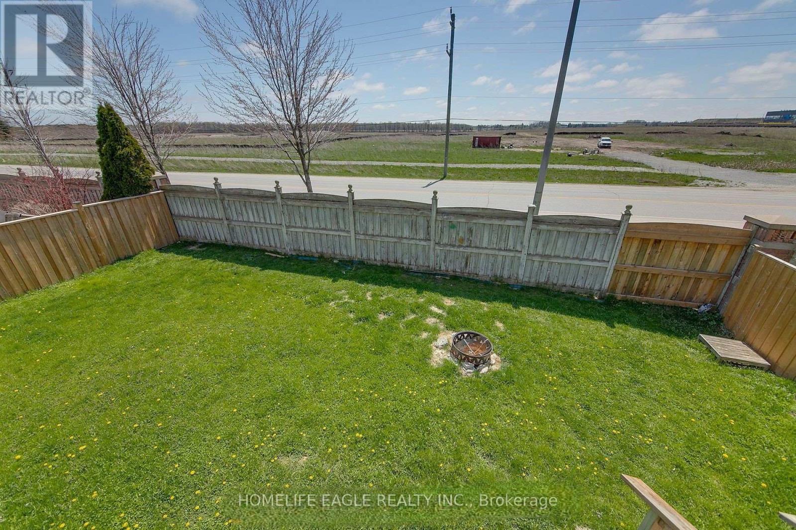 Photo 4 of 108 Succession Walkout Legal Apartment Crescent, Barrie ON