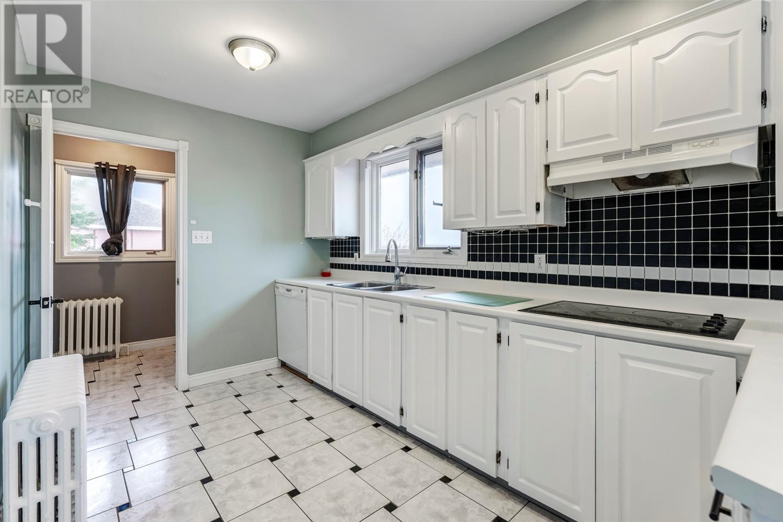 Photo 11 of 507 509 Cranes Road, Upper Island Cove NL