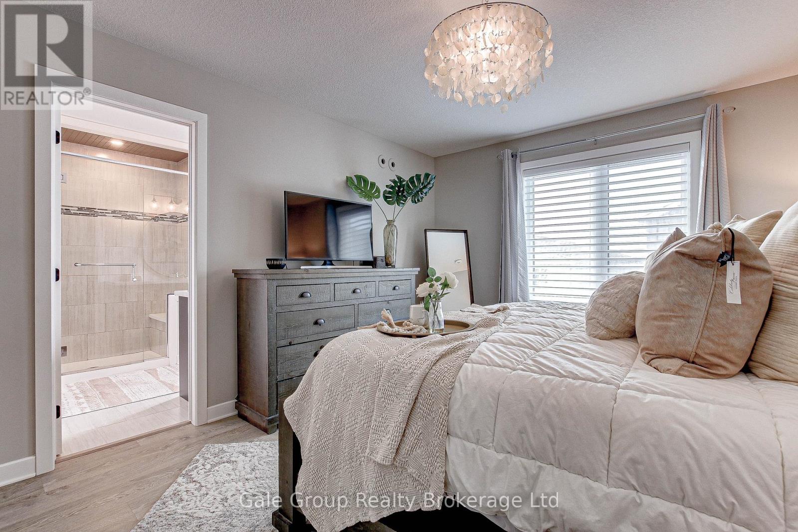 Photo 19 of 9 Clover Circle, St Thomas ON