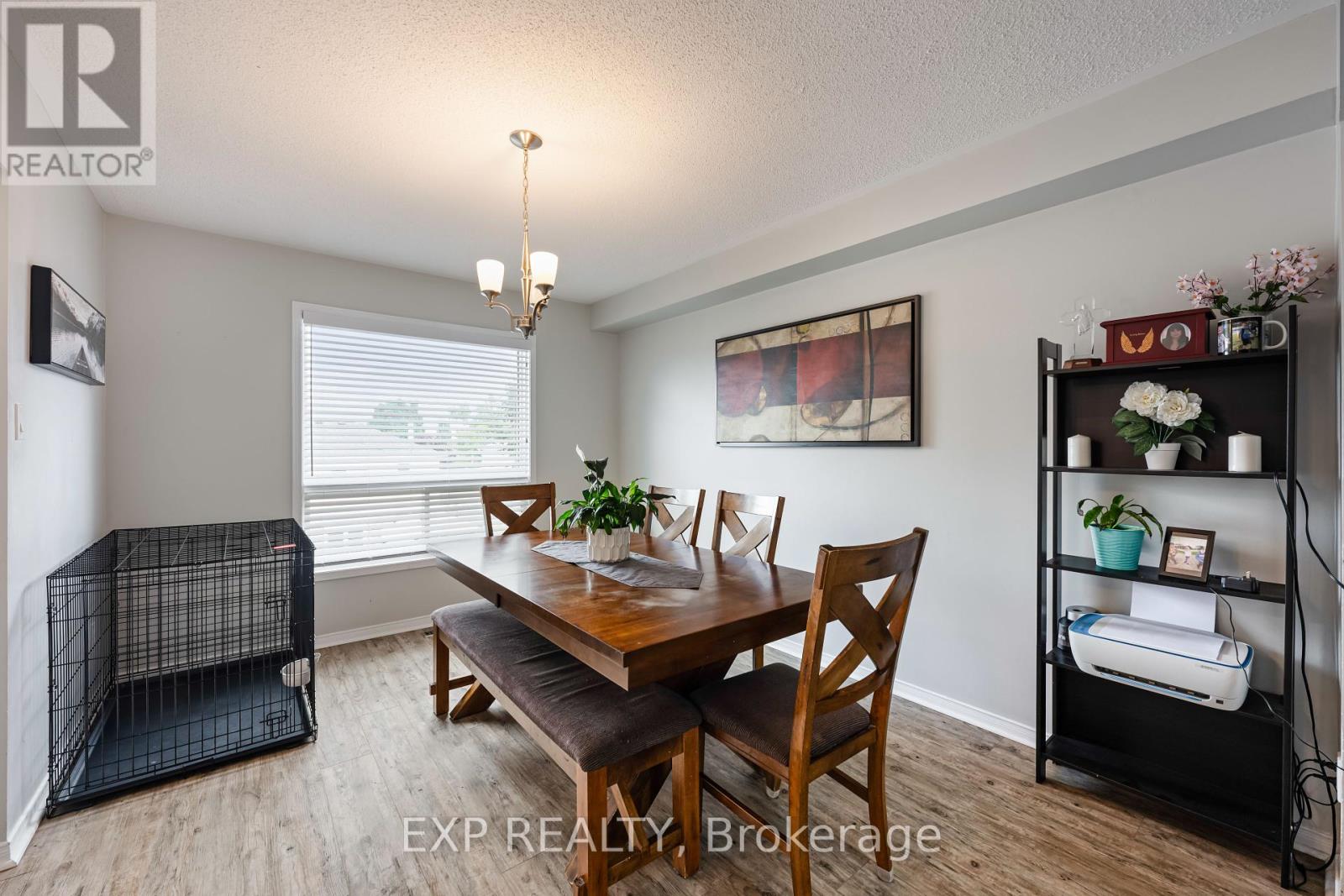 Photo 11 of 581 College Avenue, Orangeville ON