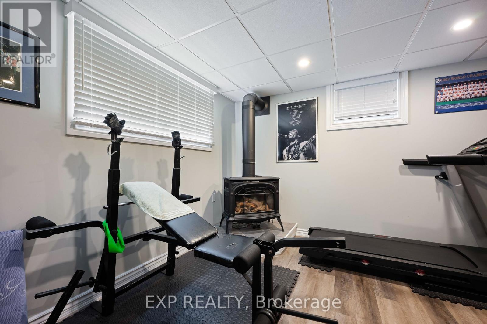 Photo 27 of 581 College Avenue, Orangeville ON