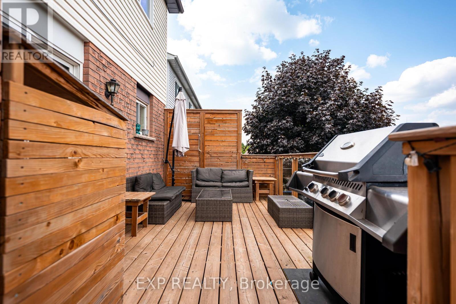 Photo 32 of 581 College Avenue, Orangeville ON
