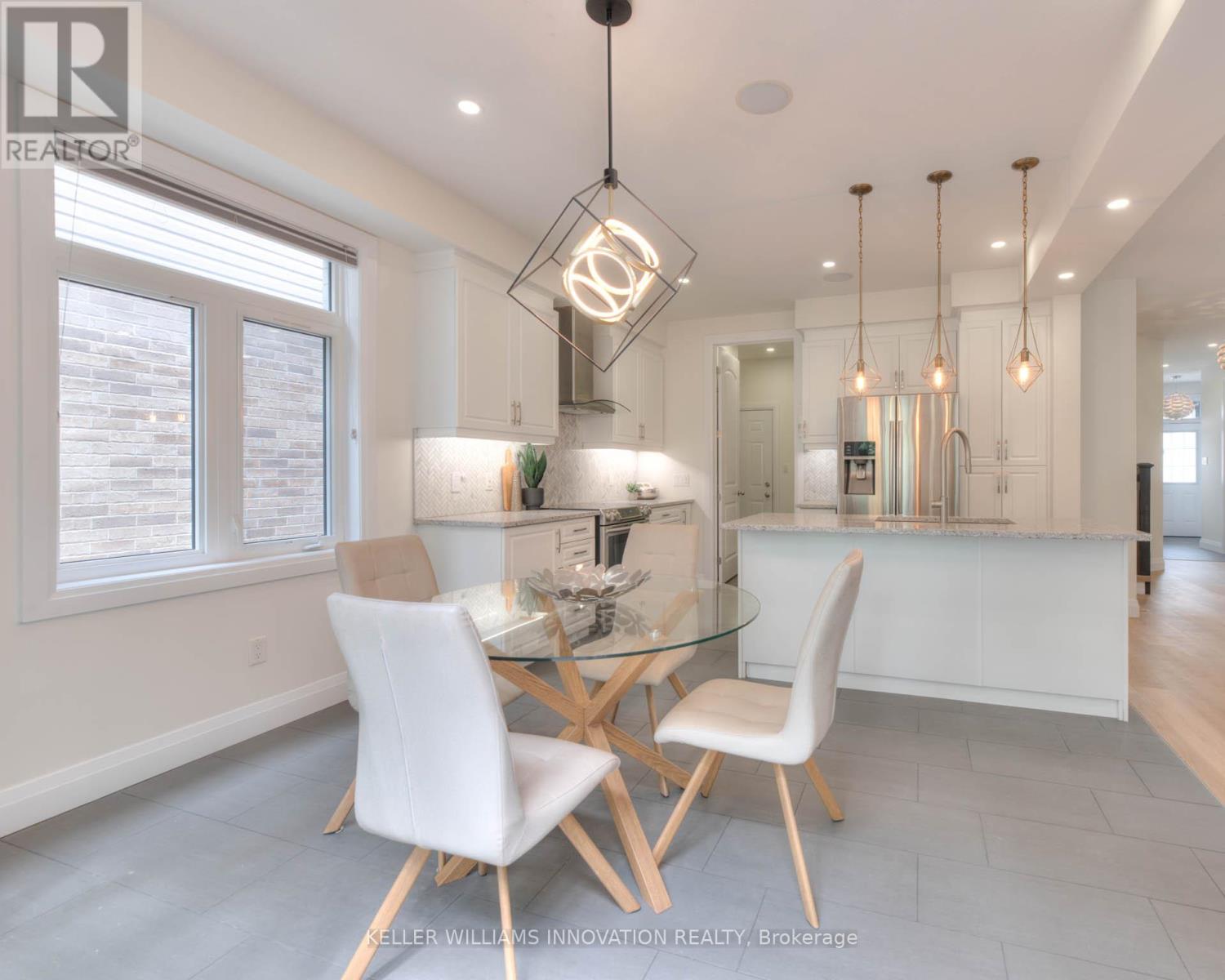 Photo 18 of 30 Mistywood Street, Kitchener ON