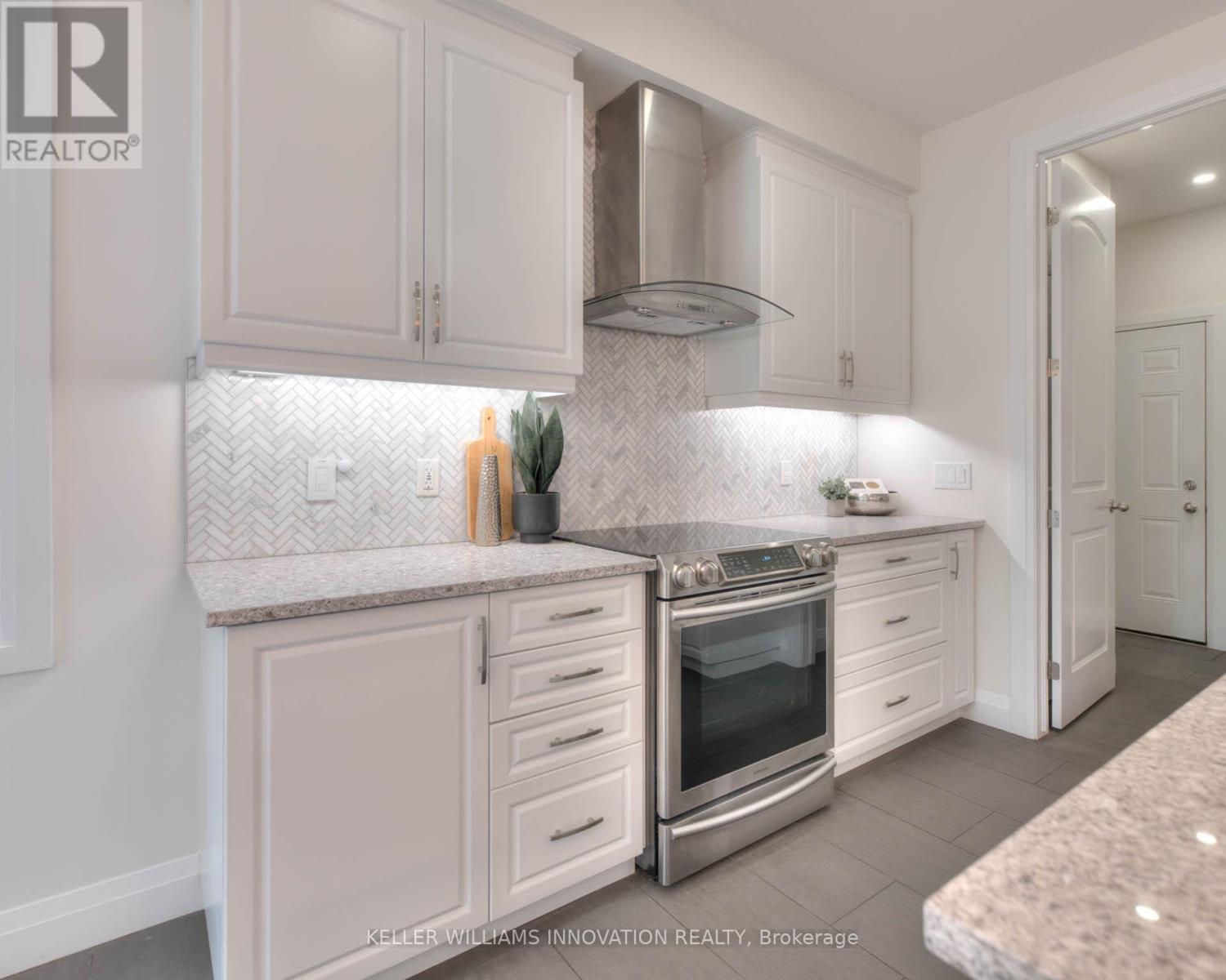 Photo 20 of 30 Mistywood Street, Kitchener ON
