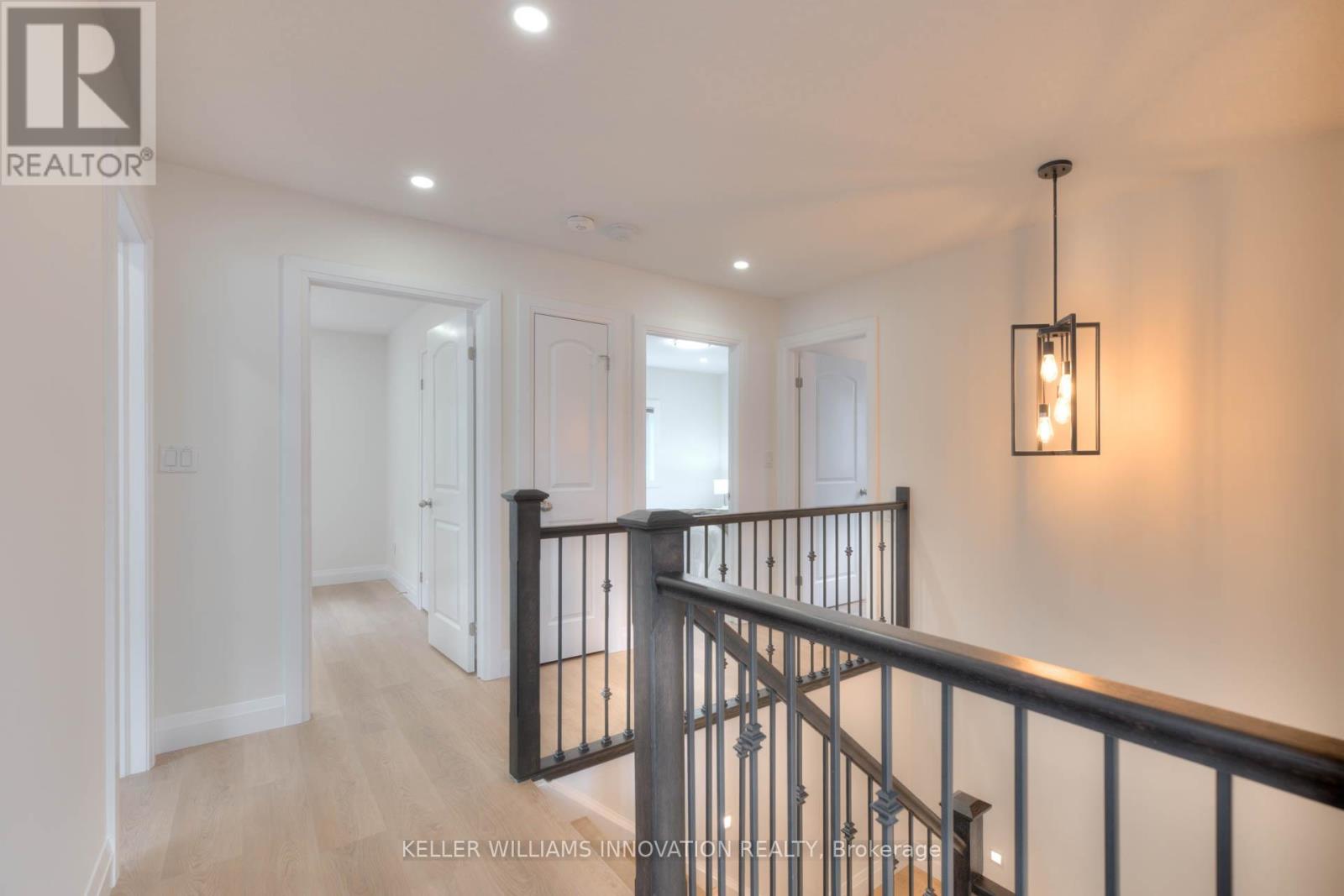 Photo 23 of 30 Mistywood Street, Kitchener ON