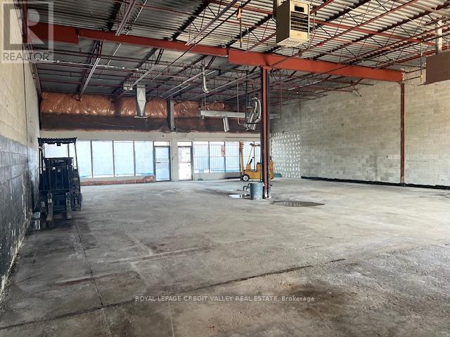 Photo 3 of 35 15 Fisherman Drive, Brampton ON