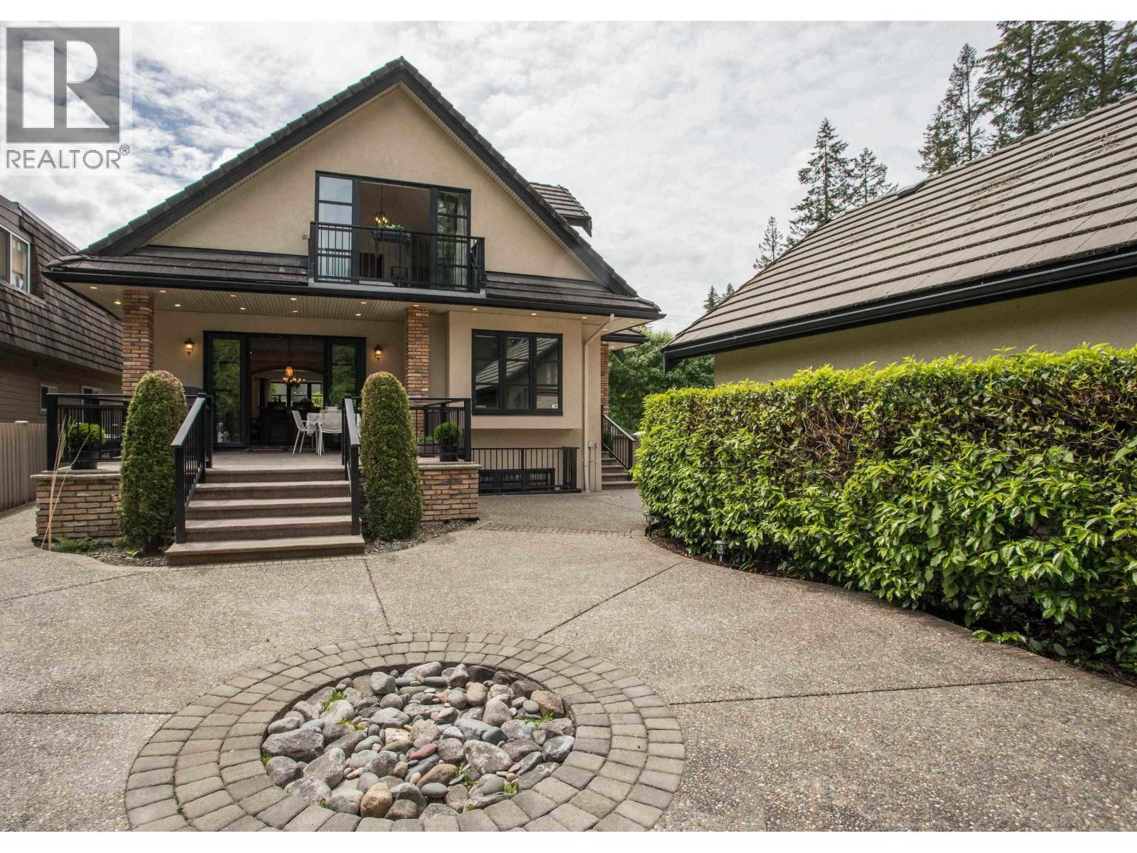 Photo 34 of 1134 Montroyal Boulevard, North Vancouver BC
