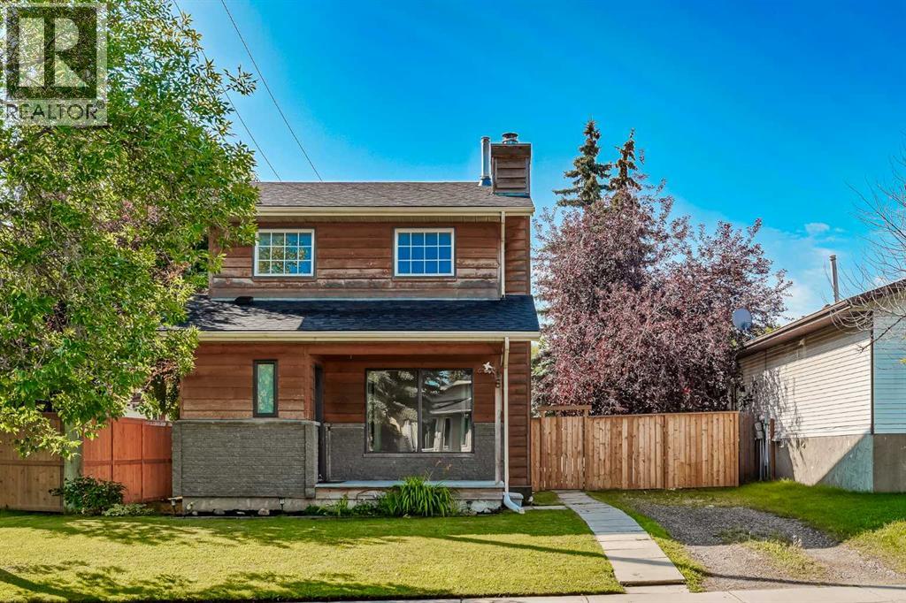 Single Family House for Sale in  Mckinley Road SE McKenzie Lake Calgary 