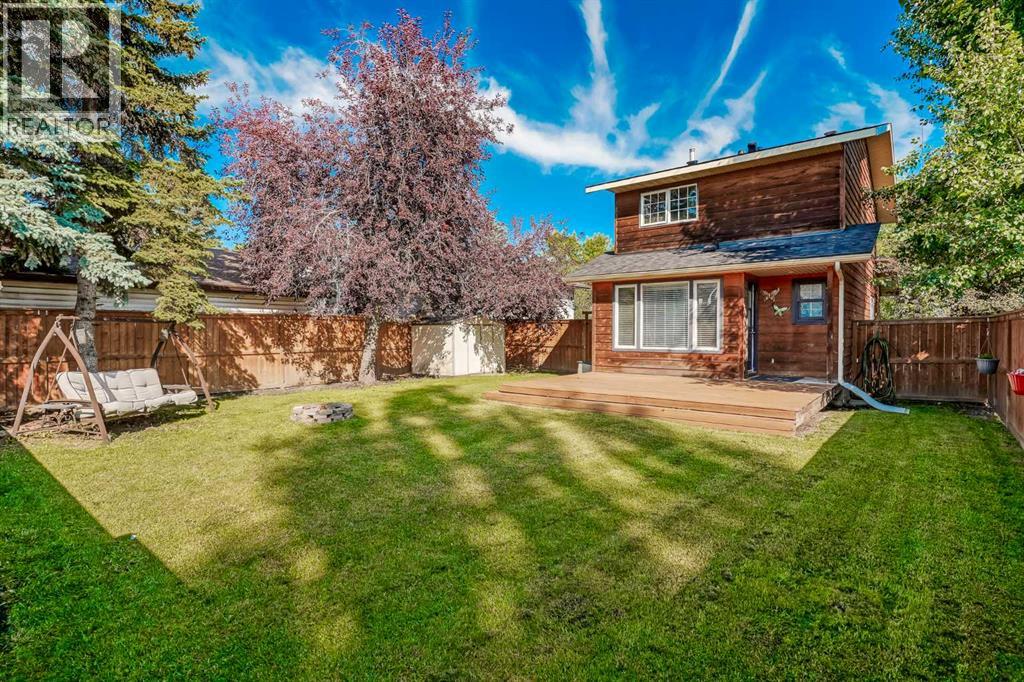 Single Family House for Sale in  Mckinley Road SE McKenzie Lake Calgary 