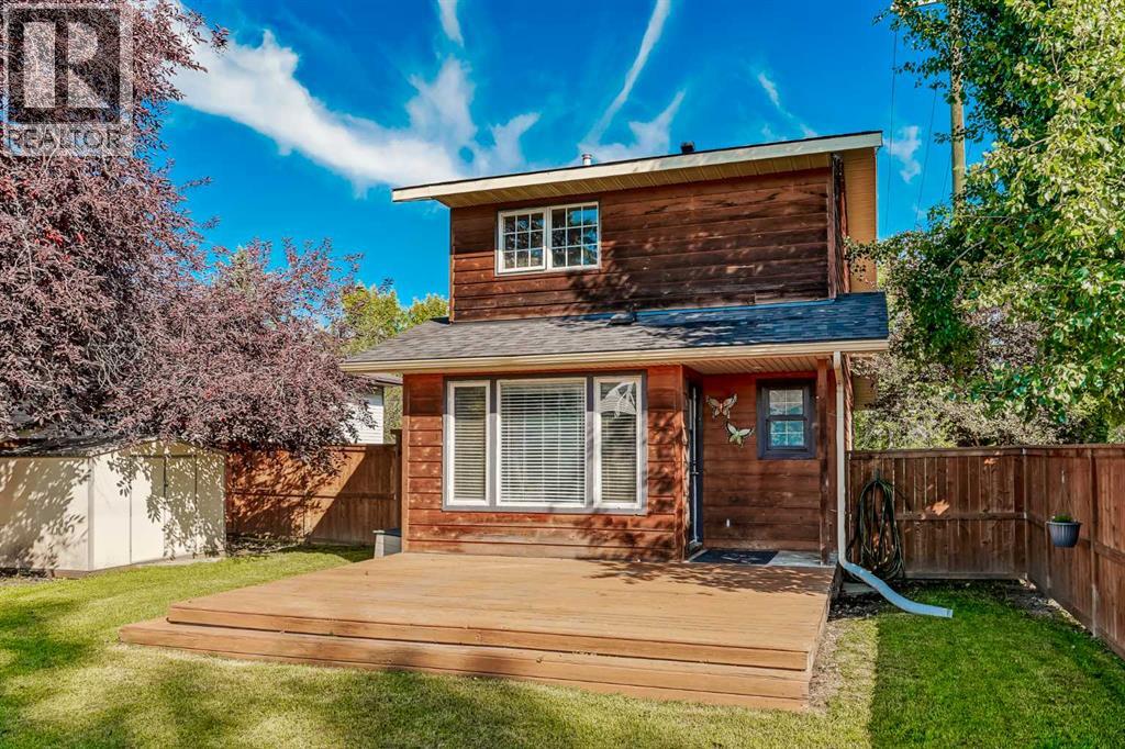 Single Family House for Sale in  Mckinley Road SE McKenzie Lake Calgary 