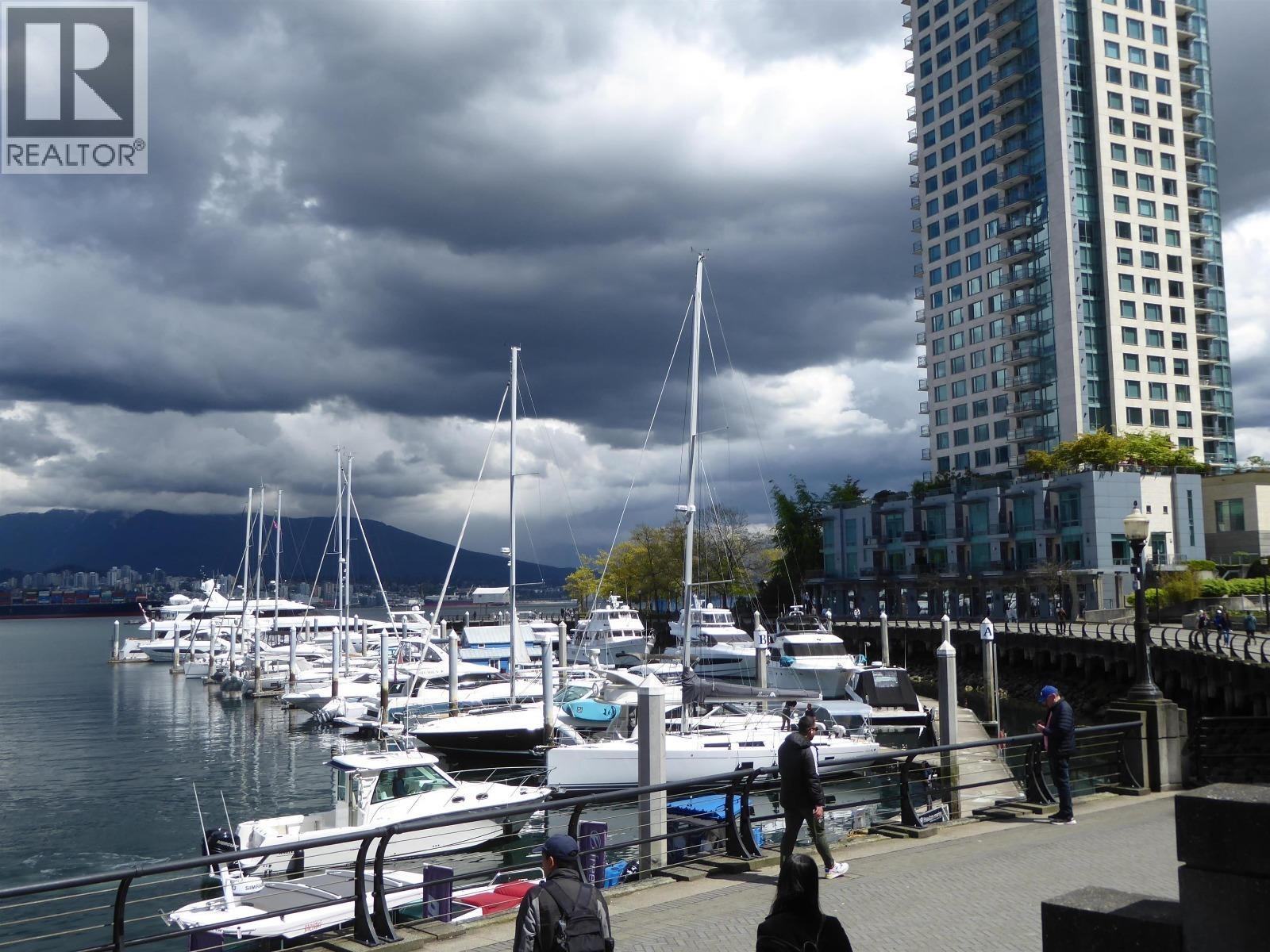 Photo 18 of 803 555 Jervis St, Vancouver BC