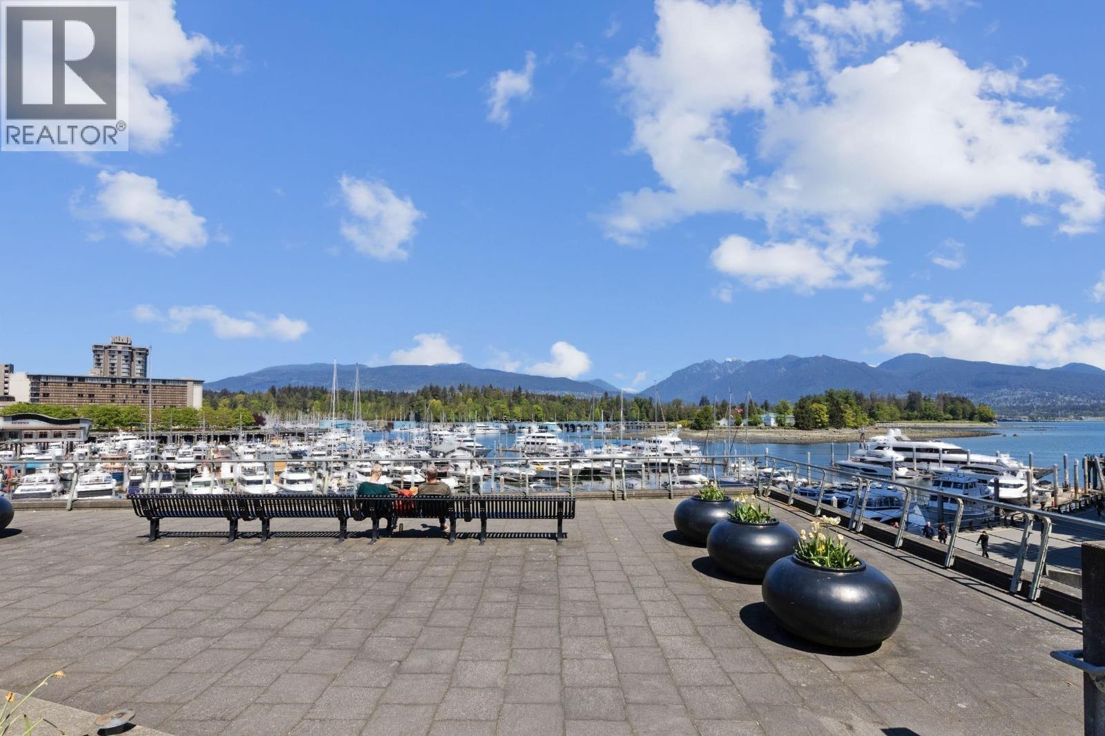 Photo 19 of 803 555 Jervis St, Vancouver BC