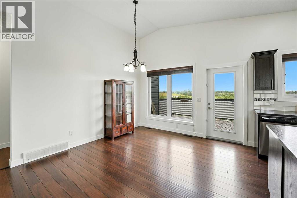 Photo 12 of 5446 Vista Trail, Blackfalds AB