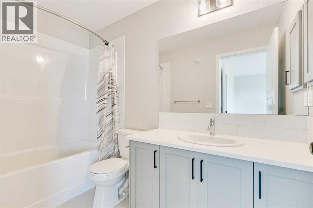Photo 20 of 452 Reynolds Avenue Sw, Airdrie AB