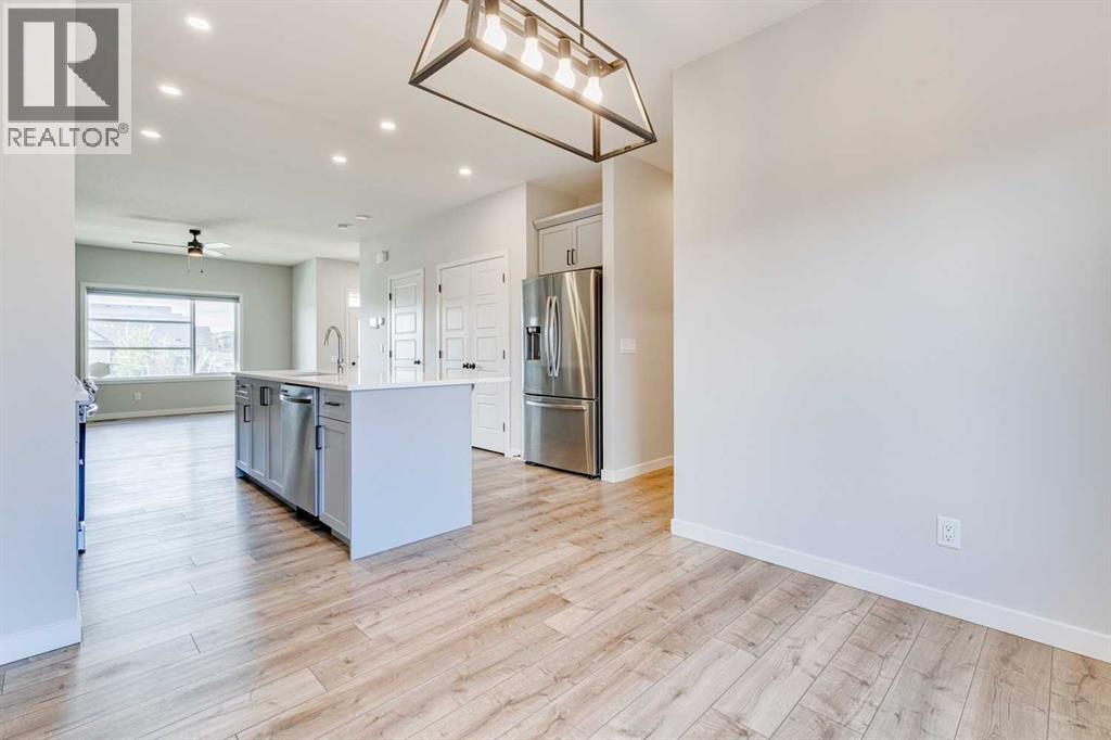 Photo 13 of 452 Reynolds Avenue Sw, Airdrie AB