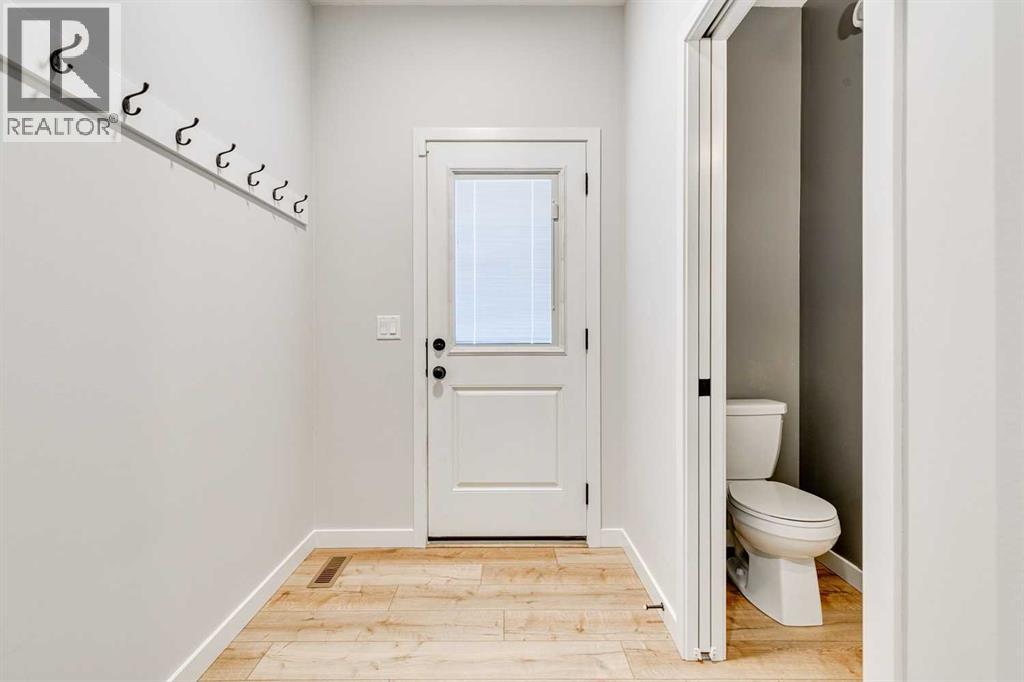 Photo 14 of 452 Reynolds Avenue Sw, Airdrie AB