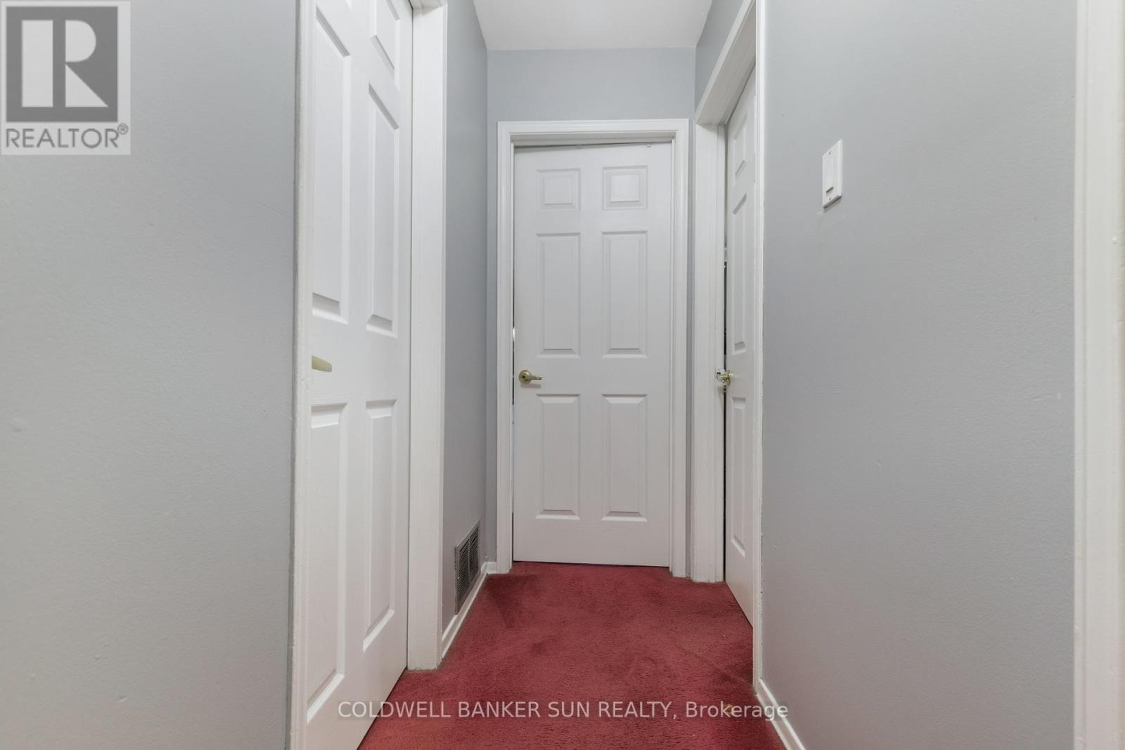 Photo 31 of 38 Fallway Road, Brampton ON