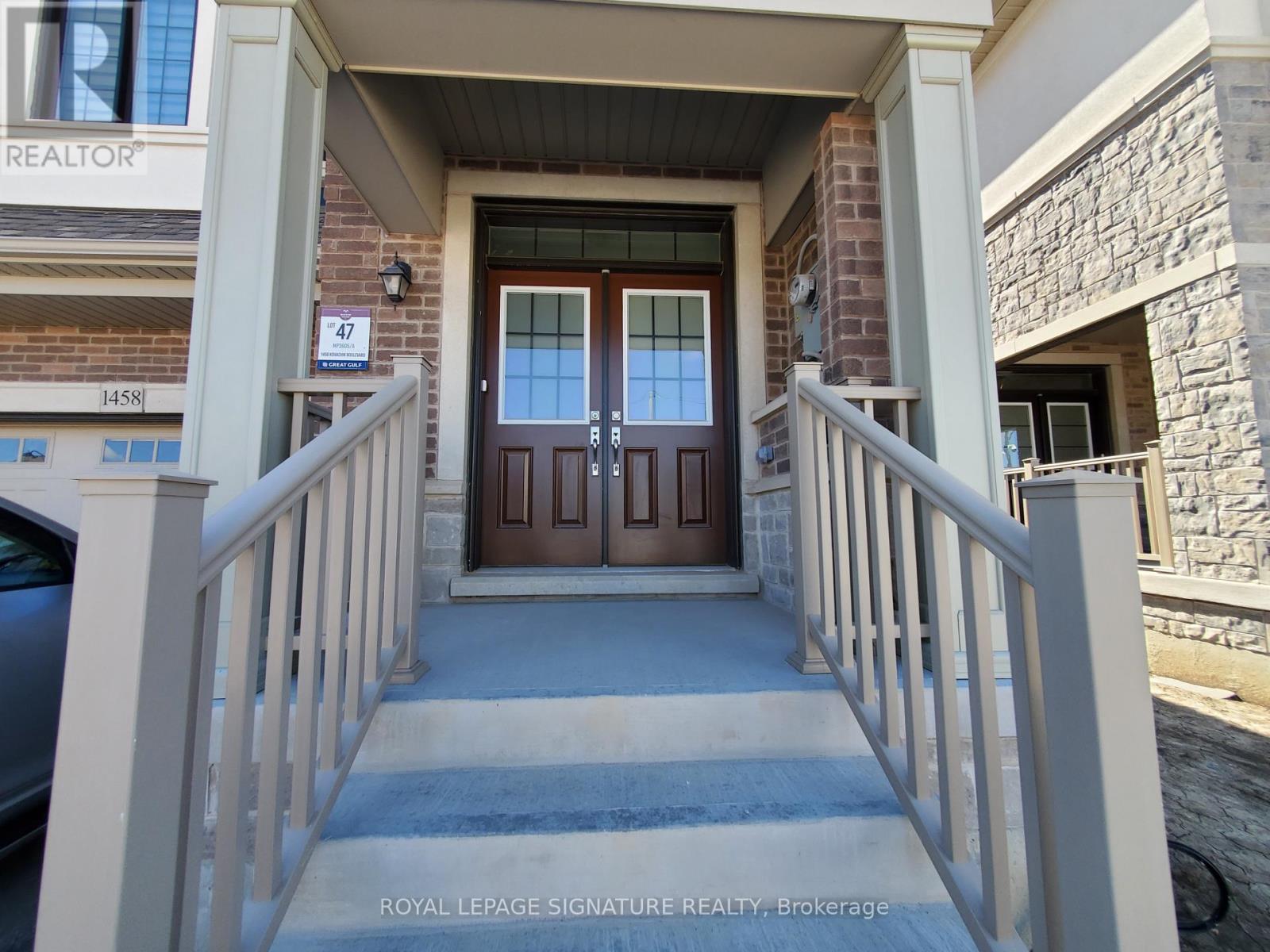 Photo 2 of 1458 Kovachik Boulevard, Milton ON