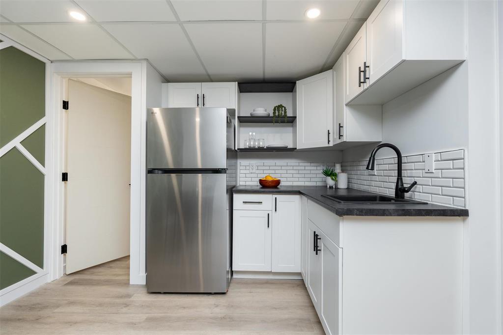 Photo 16 of 1190 Inkster Boulevard, Winnipeg MB