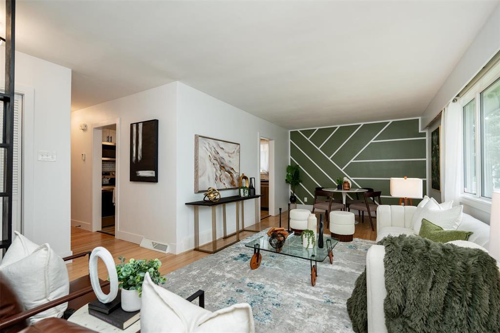 Photo 5 of 1190 Inkster Boulevard, Winnipeg MB