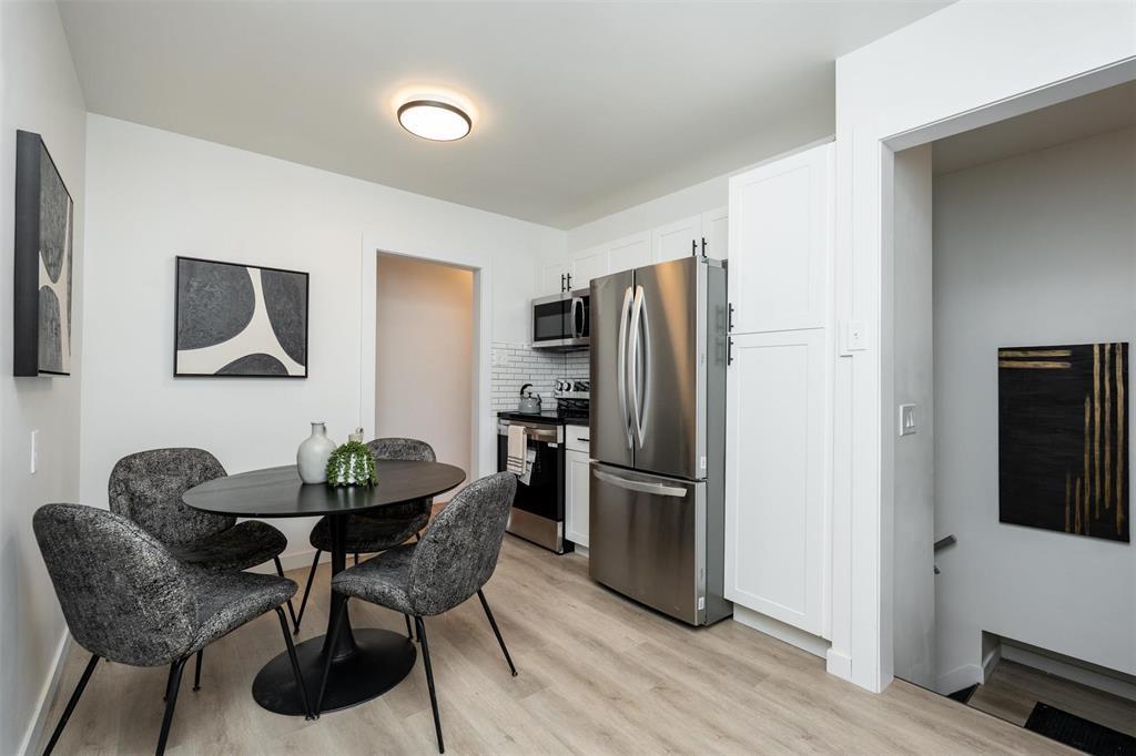 Photo 8 of 1190 Inkster Boulevard, Winnipeg MB