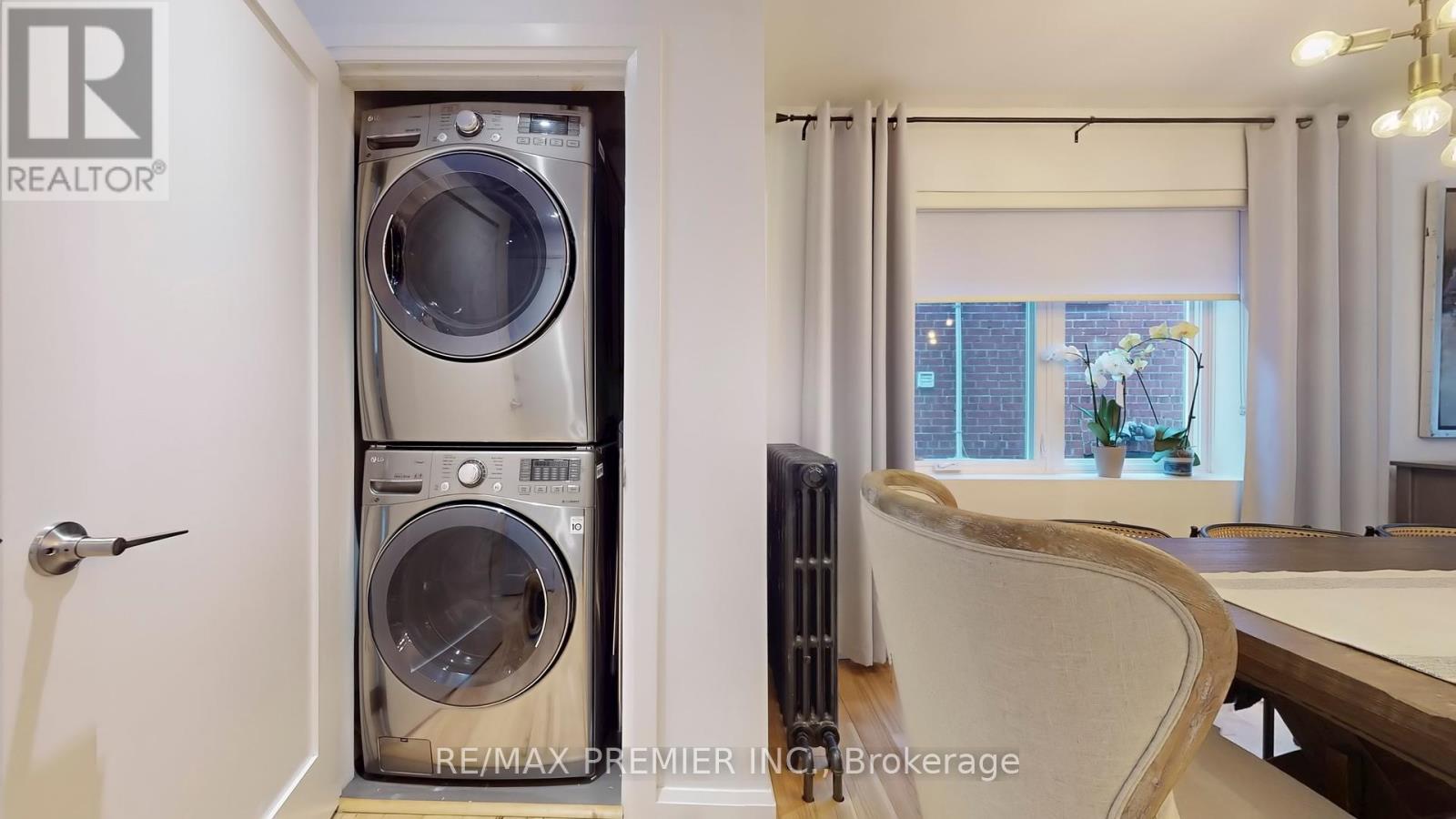 Photo 16 of Main Level 27 Hector Avenue, Toronto ON