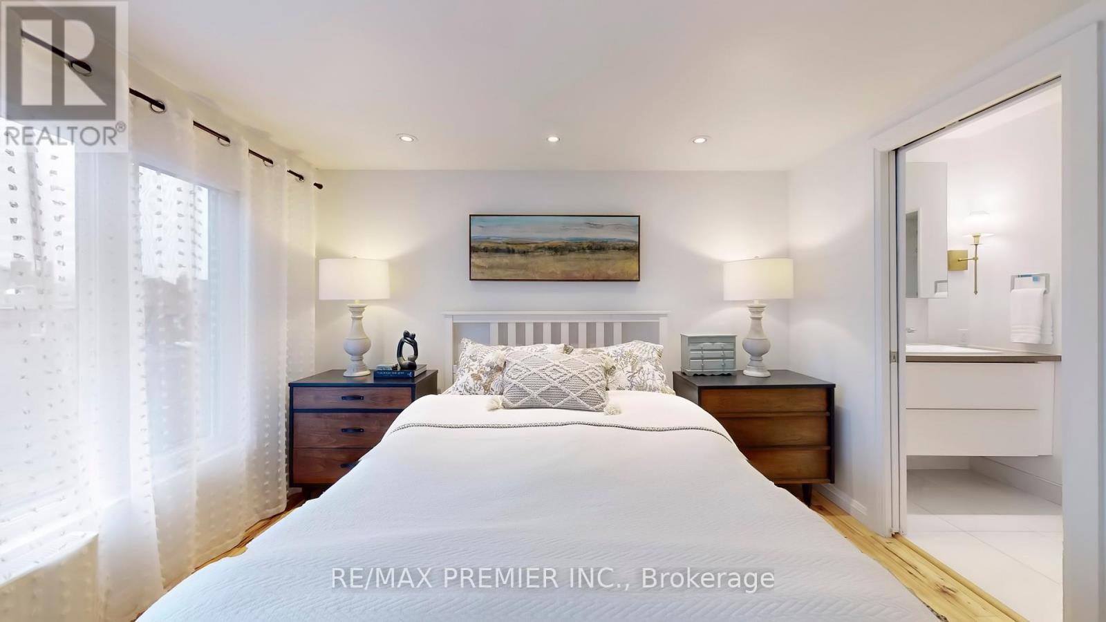 Photo 21 of Main Level 27 Hector Avenue, Toronto ON