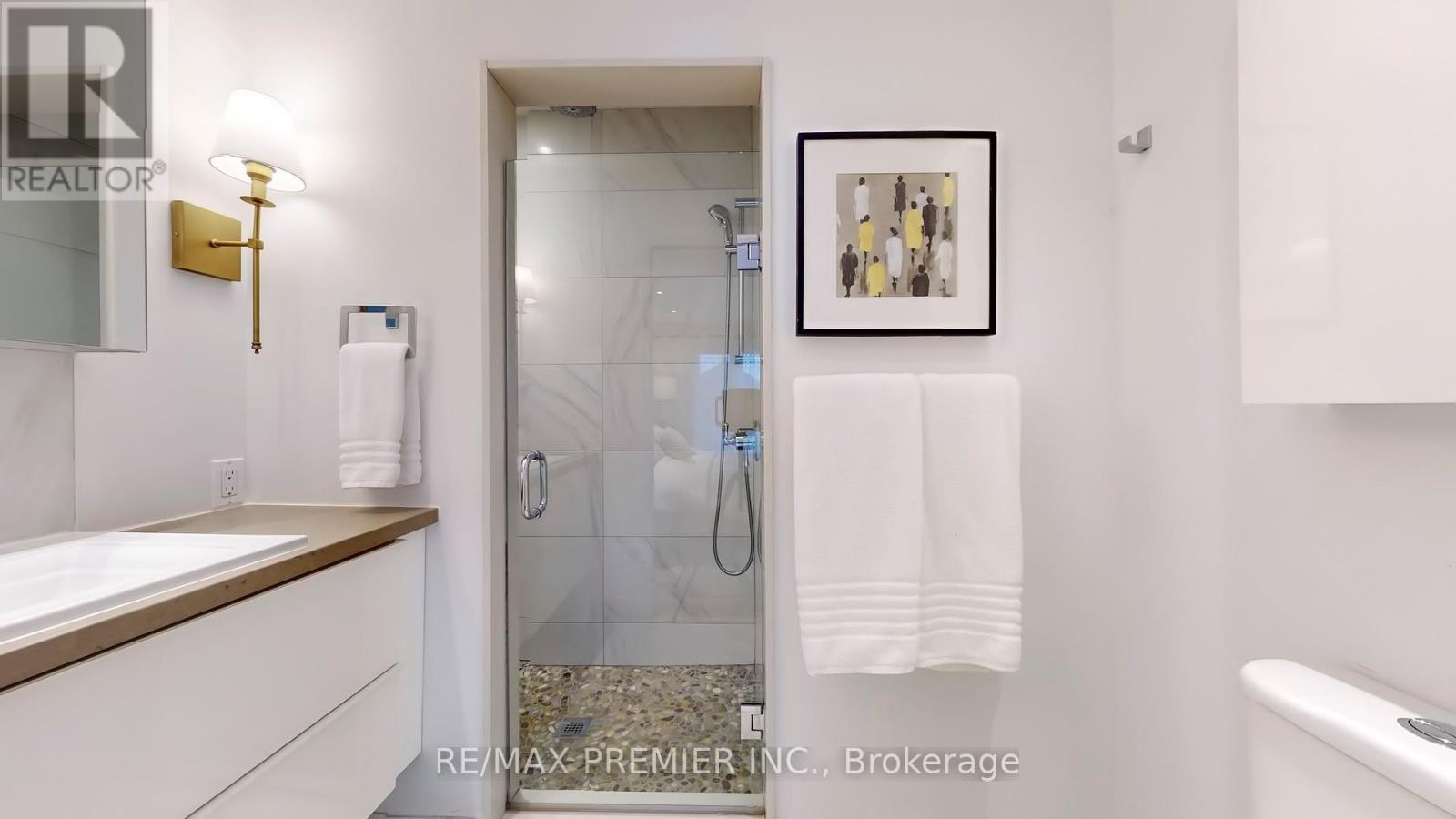 Photo 26 of Main Level 27 Hector Avenue, Toronto ON