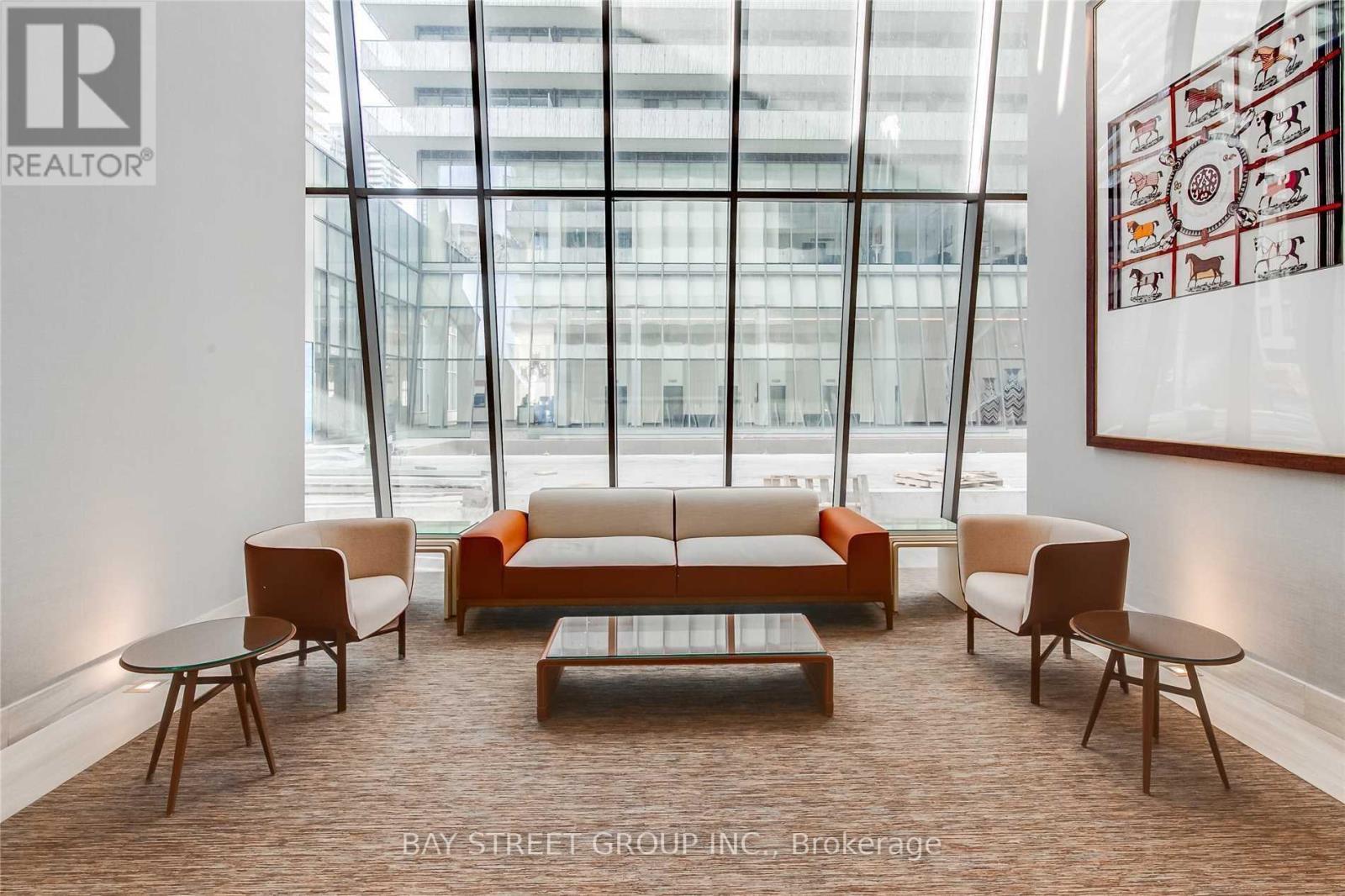 Photo 4 of 2910 50 Charles Street E, Toronto ON