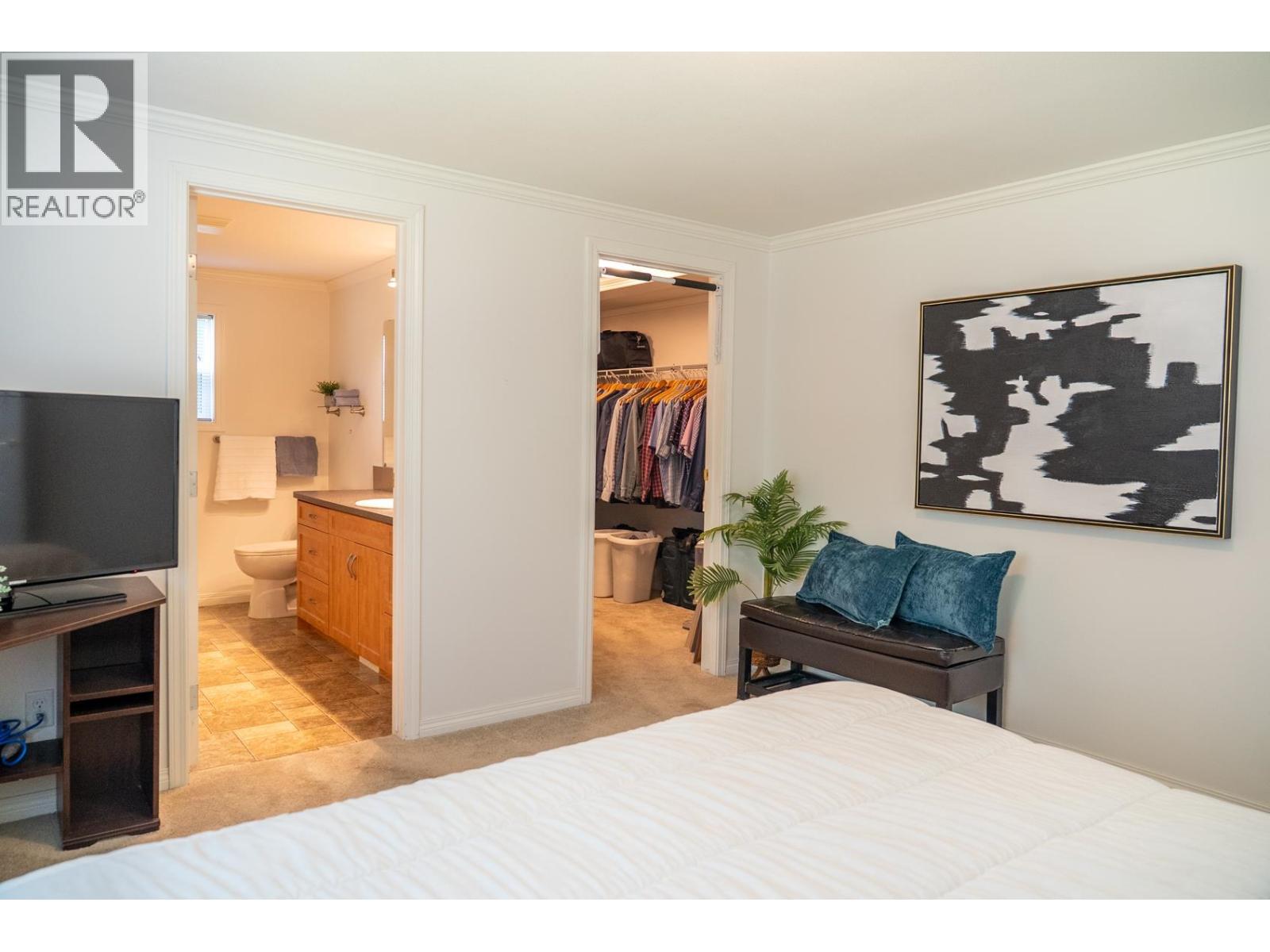 2604 DORY WAY, Pender Island