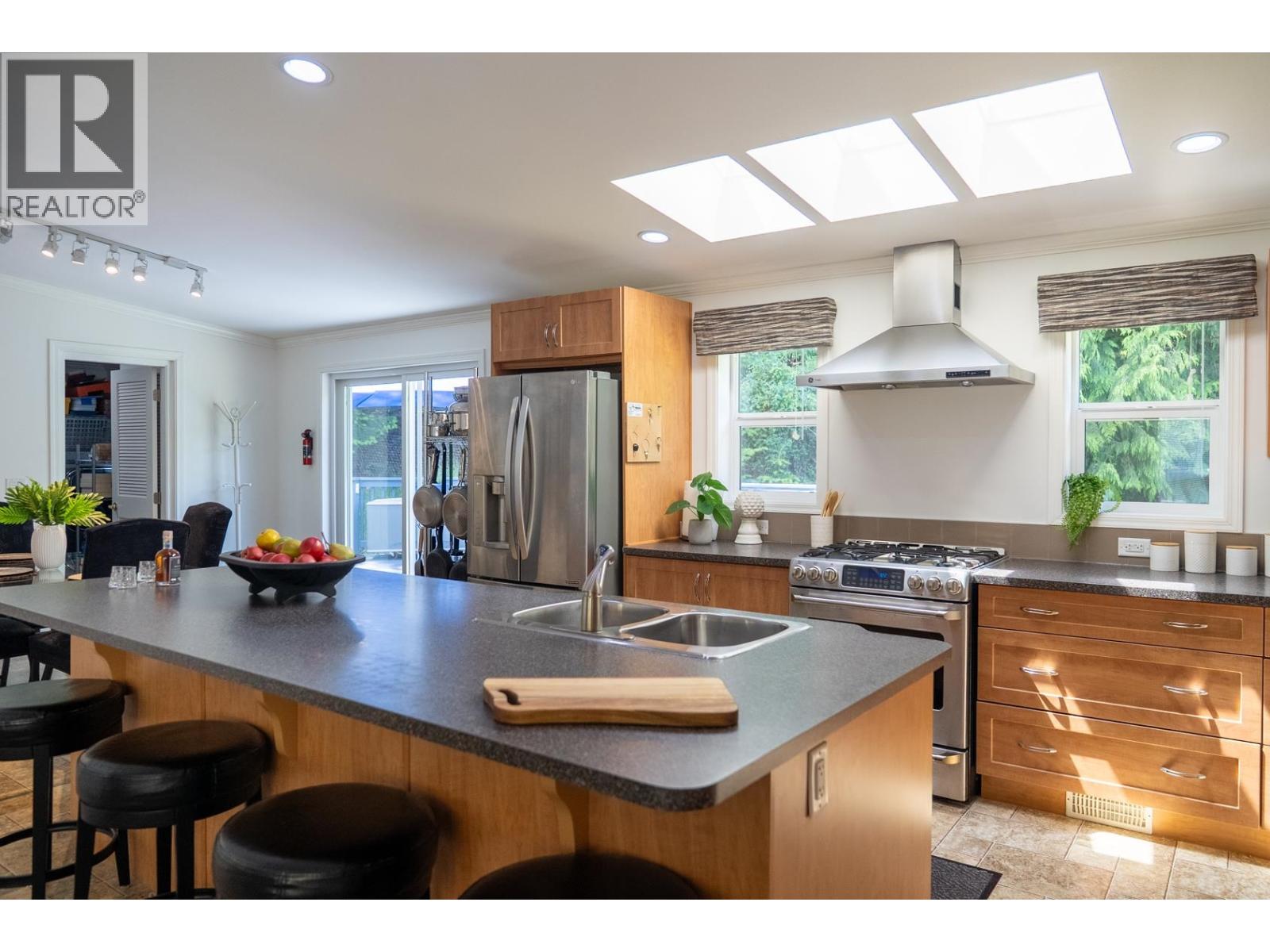 2604 DORY WAY, Pender Island