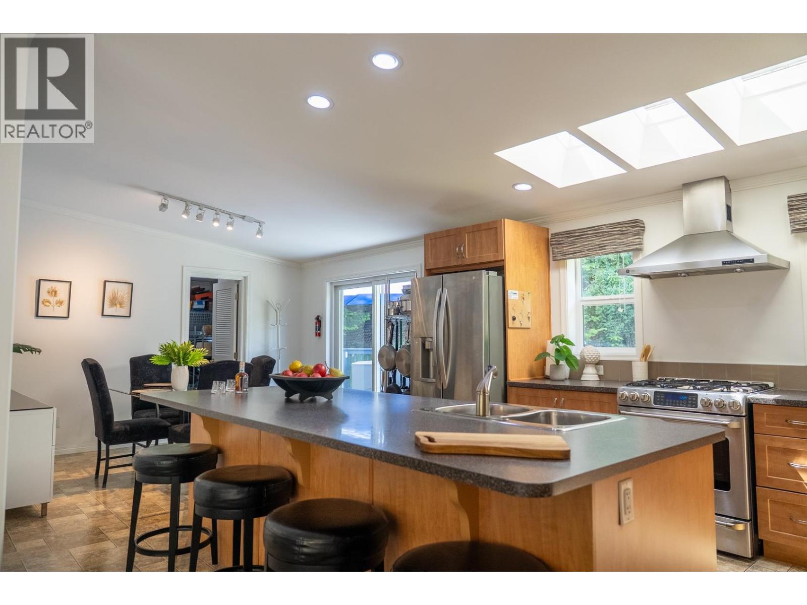 2604 DORY WAY, Pender Island