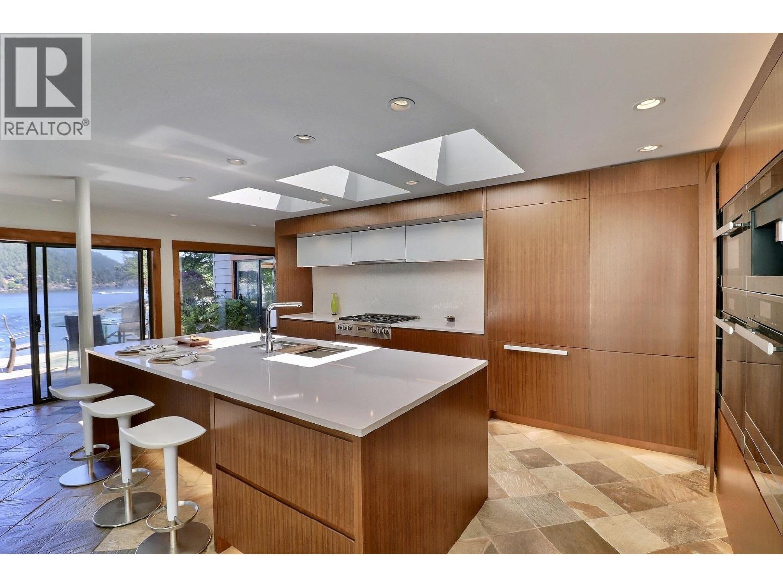 7909 BEDWELL DRIVE, Pender Island